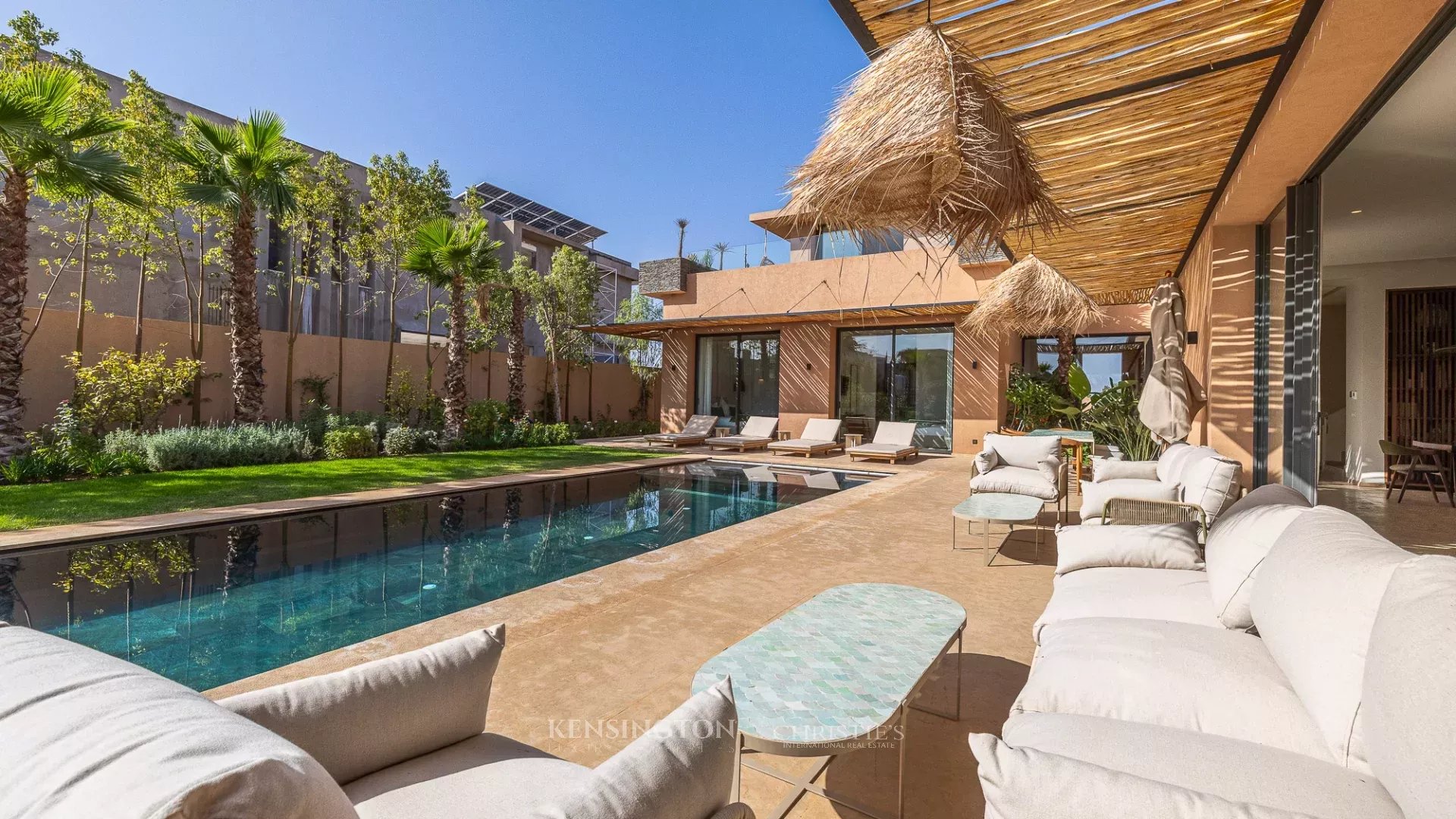 6 Bedroom Villa/Townhouse's Image 5