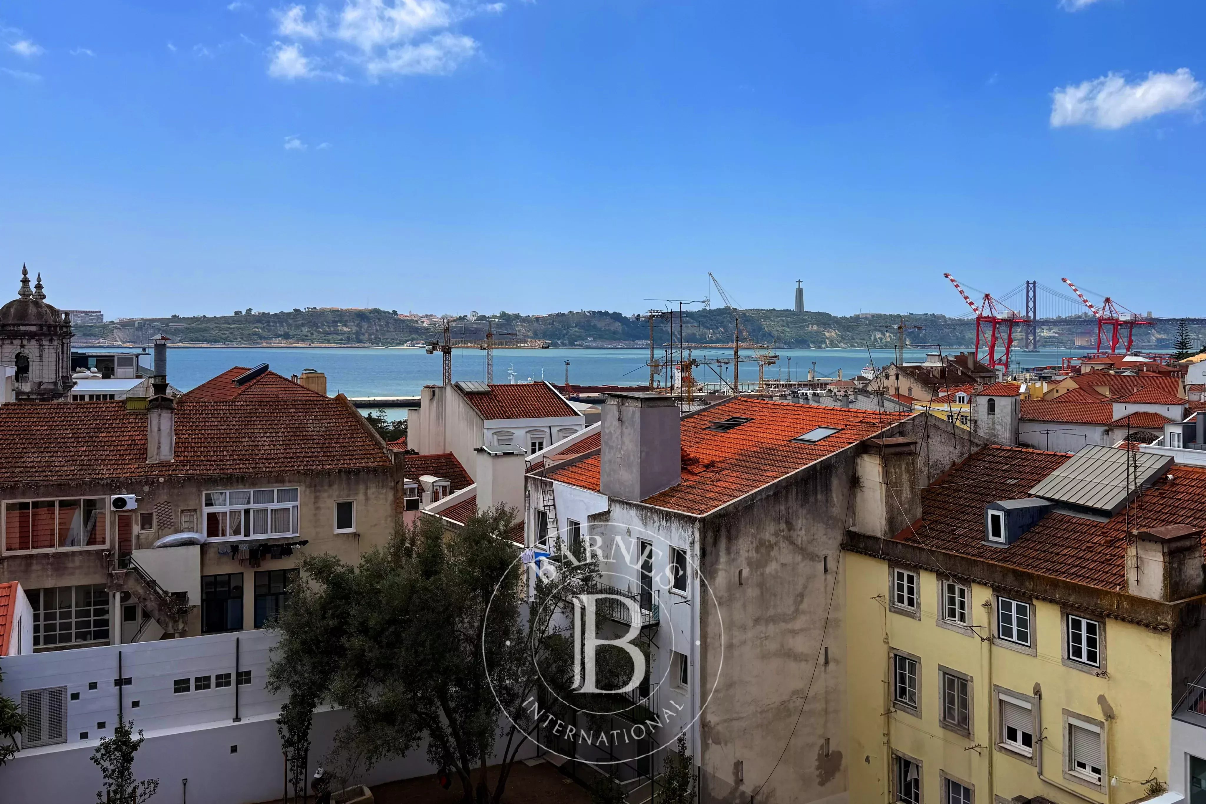 Maison familiale avec vue sur le fleuve