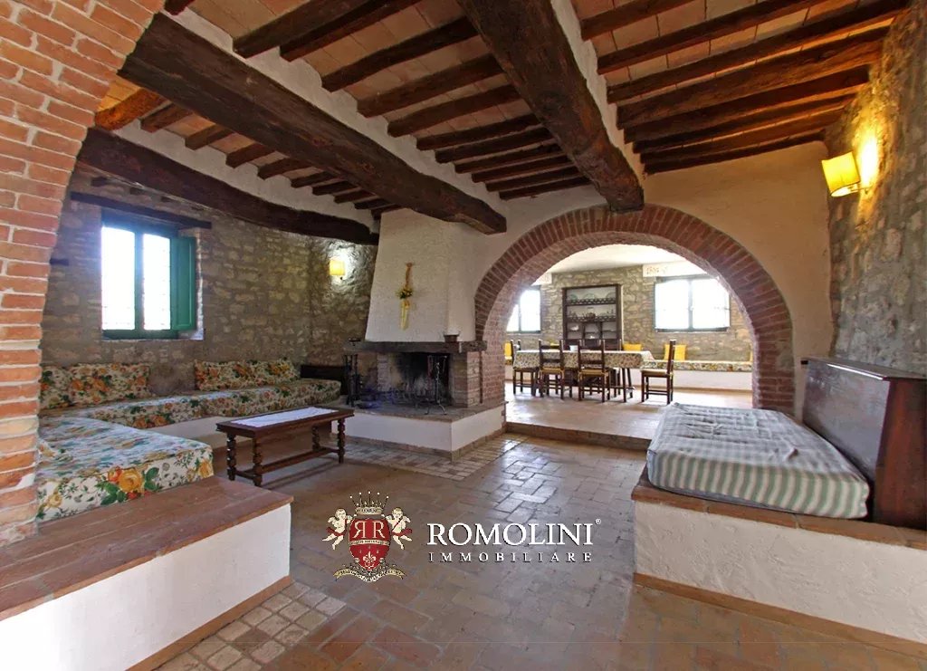 17 Bedroom Villa/Townhouse's Image 38