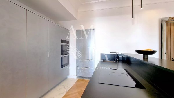Top floor - Magnificent bourgeois apartment - Cannes Californie — photo 7