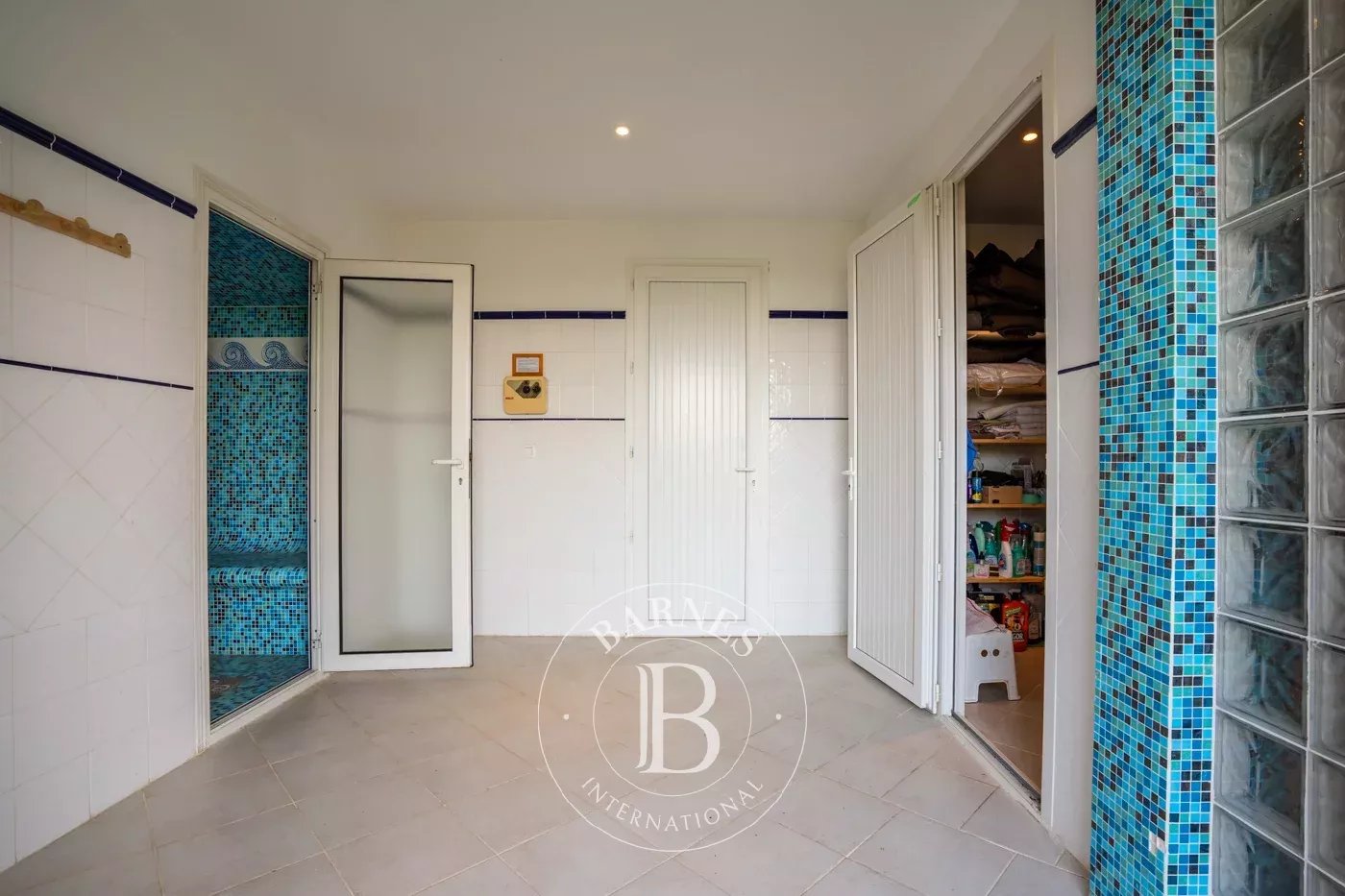 Villa Corbara - picture 30