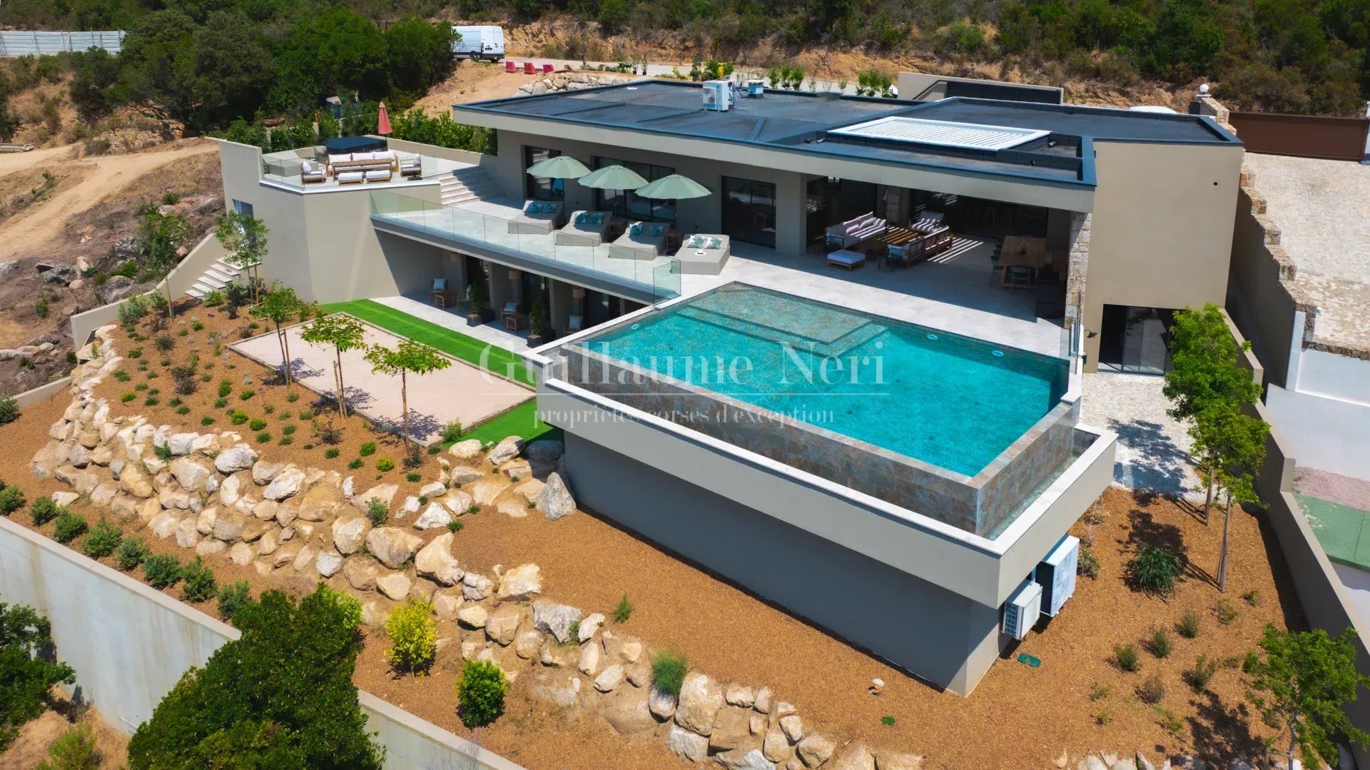 VILLA PINNATA - 5 chambres, piscine, vue mer panoramique, salle de jeux, cinéma