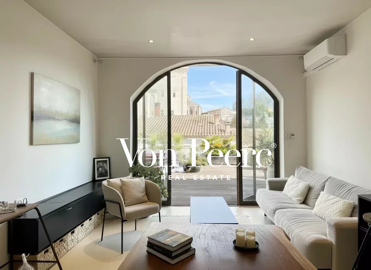 AVIGNON - Rare-Appartement avec terrasse exceptionnelle – Vue Palais des Papes & Mont Ventoux - Photo 2