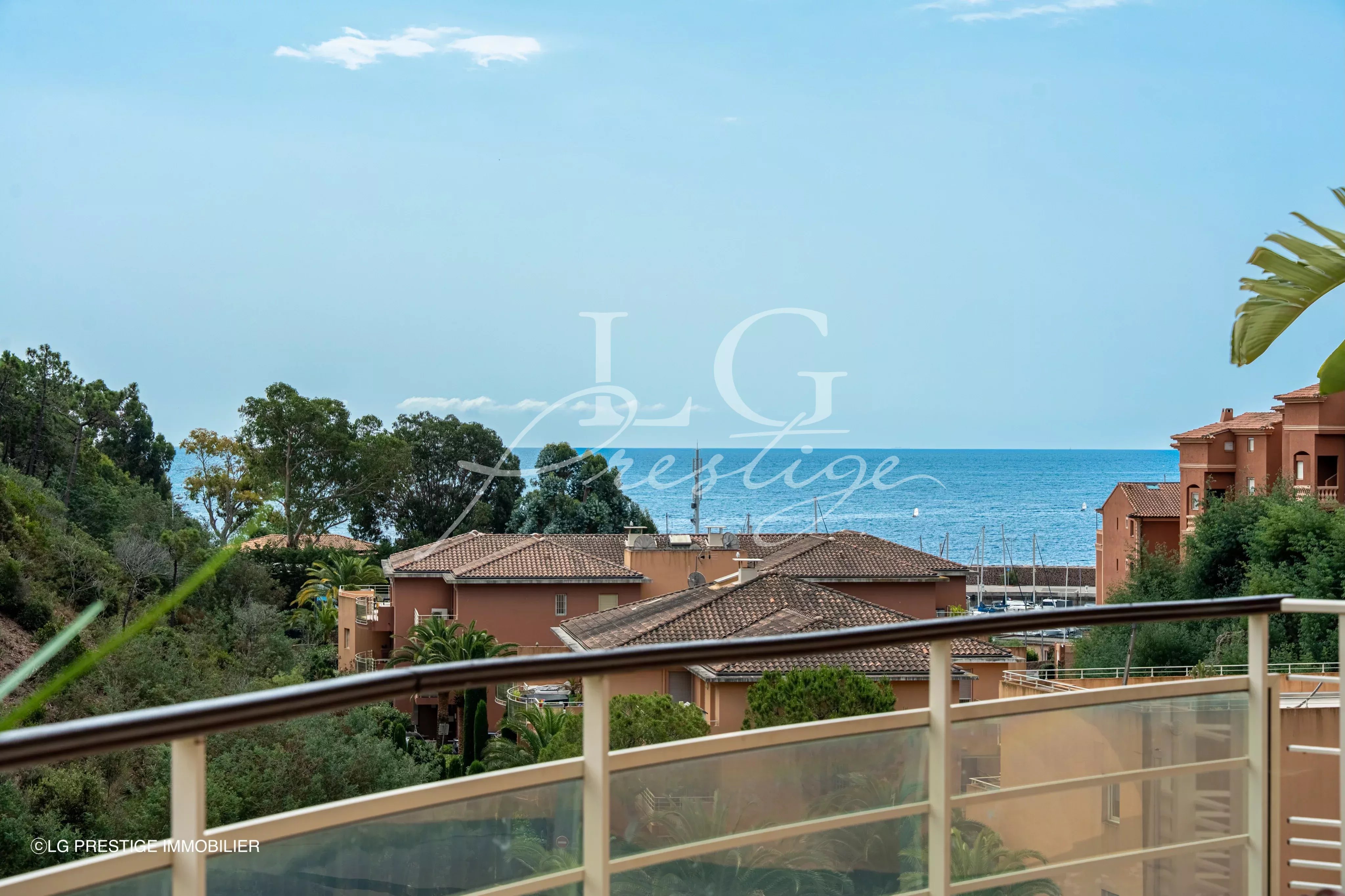 Agence immobilière de L & G PRESTIGE IMMOBILIER