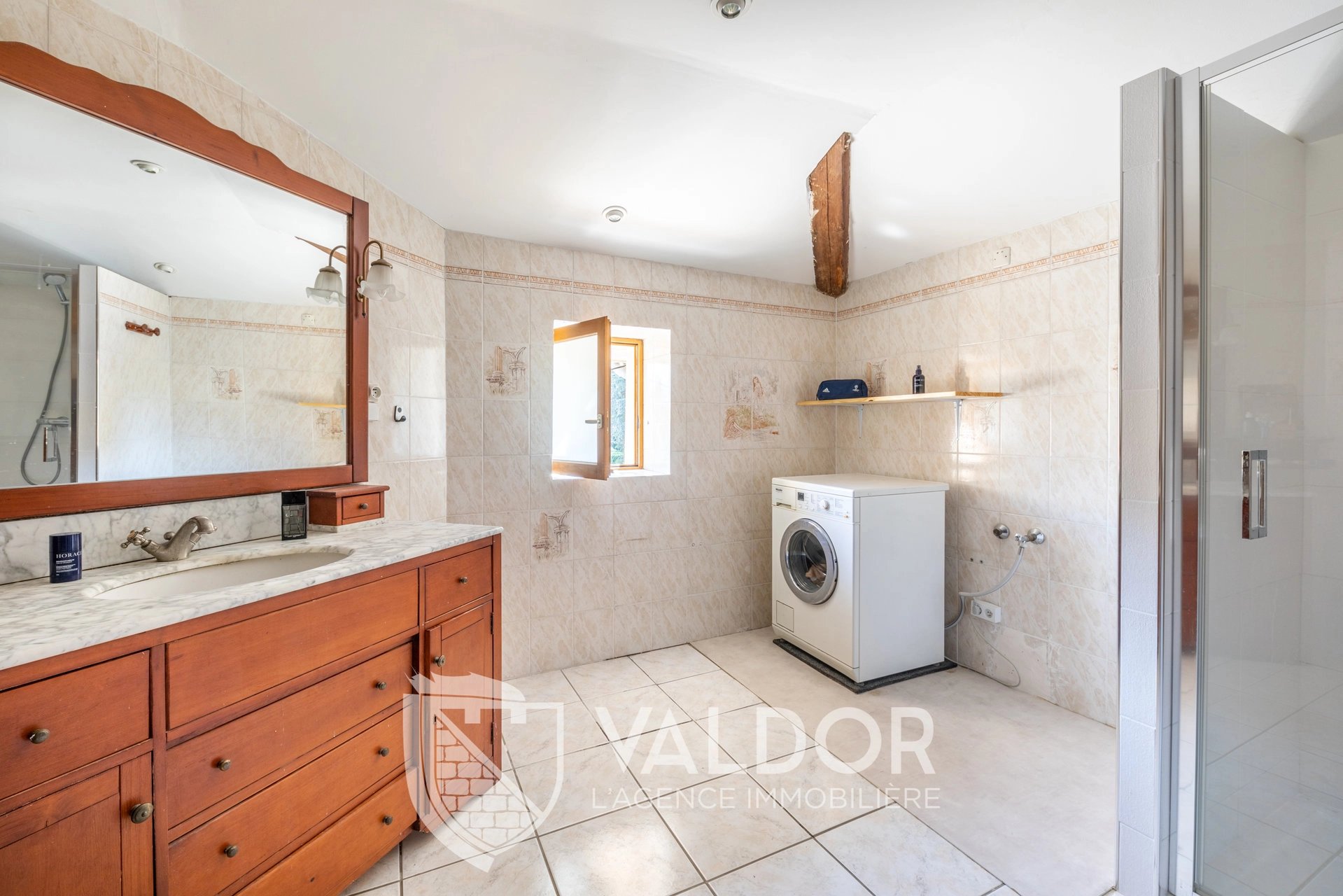 Appartement T4 de 97,35 m² à Chasselay (69380)