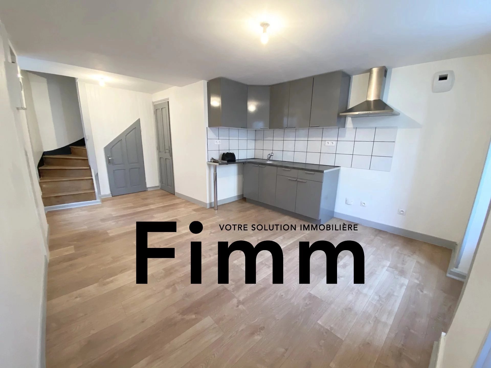 Agence immobilière de 
