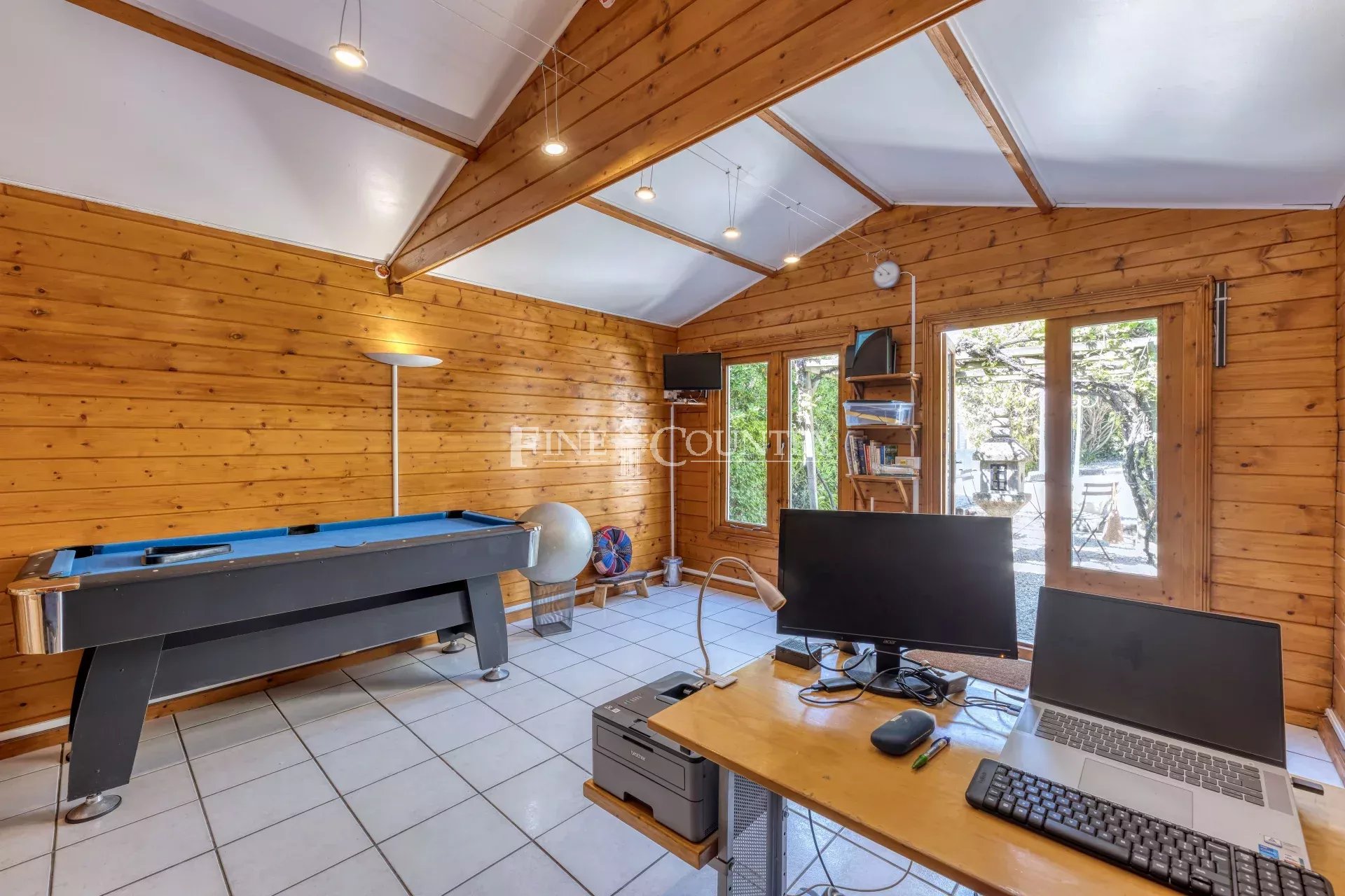 Photo of For Sale Villa in La Roquette-sur-Siagne