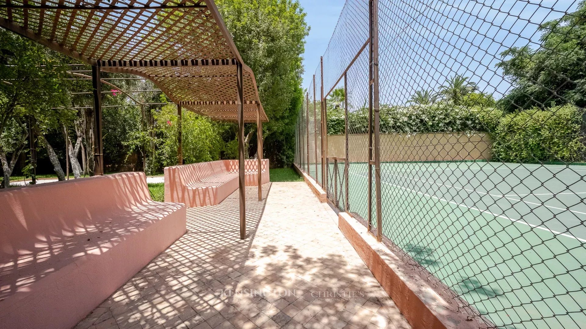 6 Bedroom Villa/Townhouse's Image 101