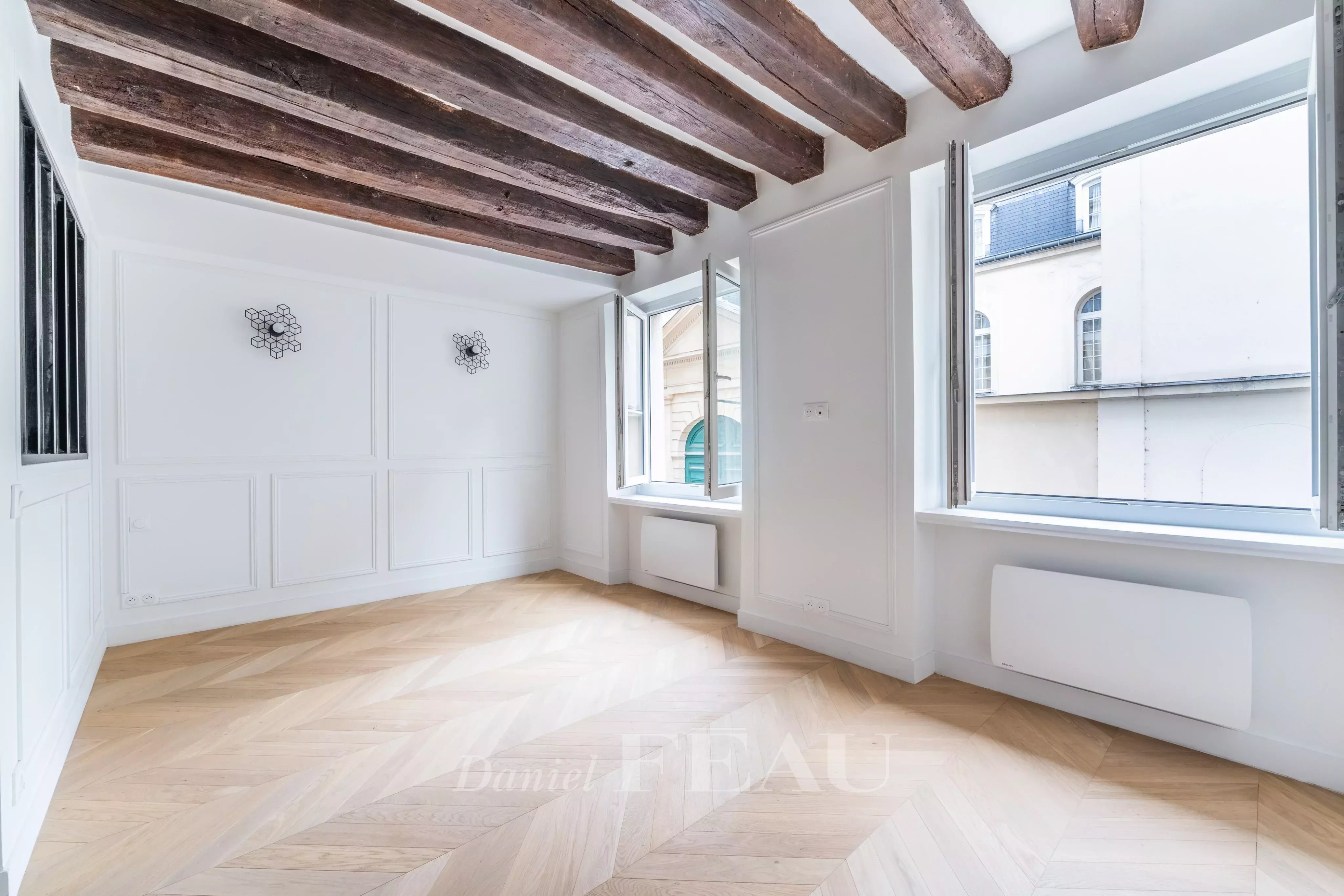 PARIS VIe - SEVRES BABYLONE/BON MARCHE - Studio de 31.26 m² Carrez