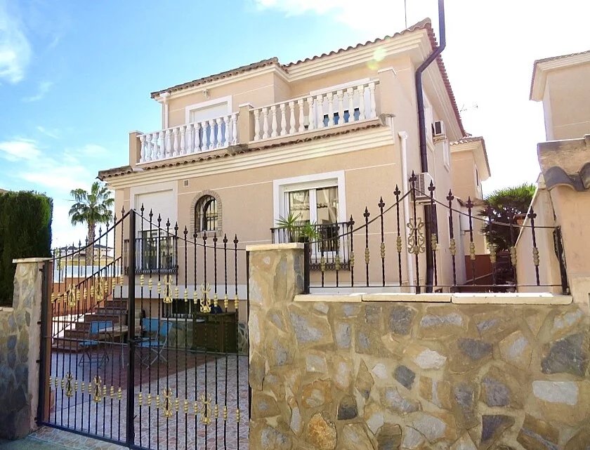 Verkoop Villa Orihuela-Costa