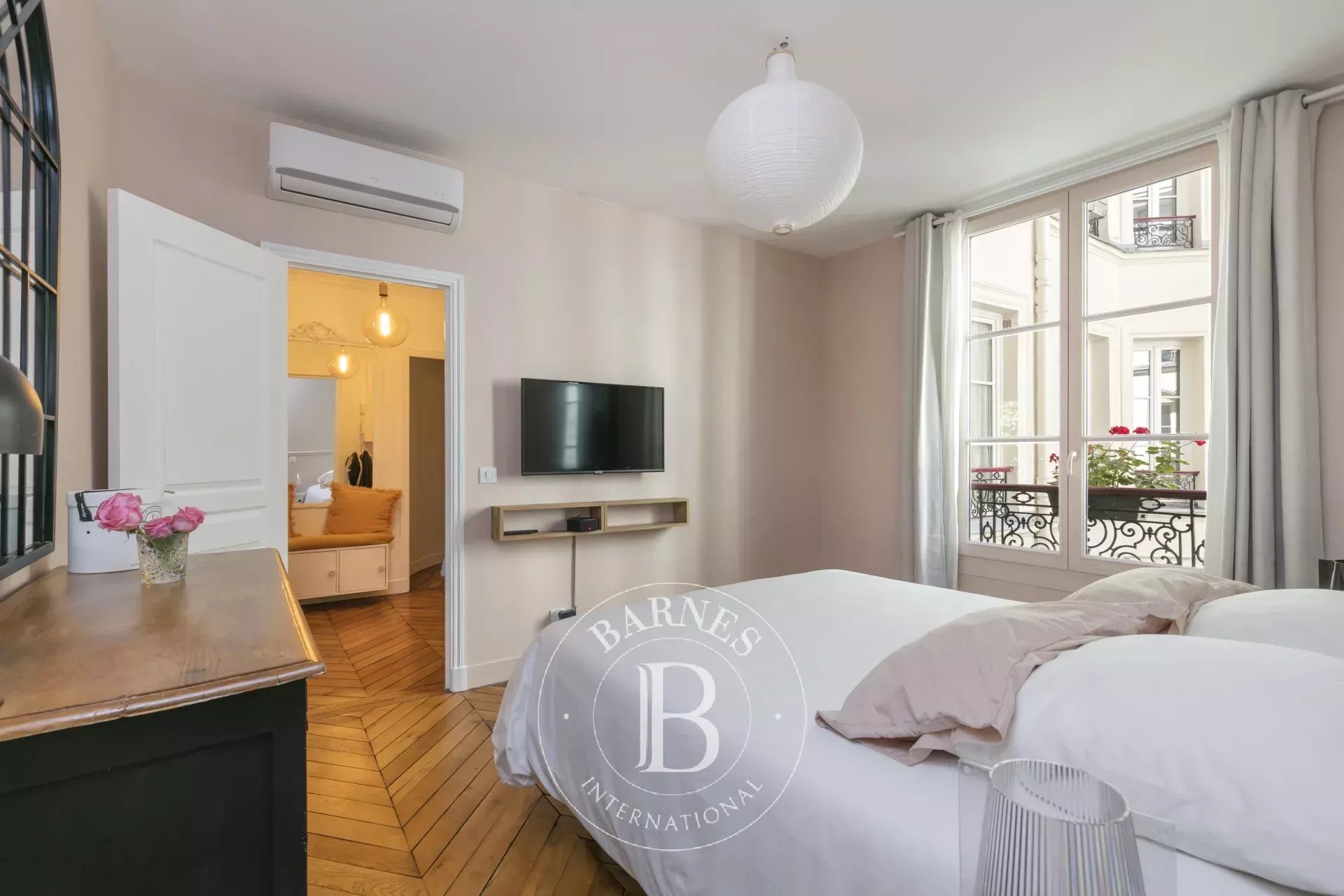 Daire Paris 1er - picture 7