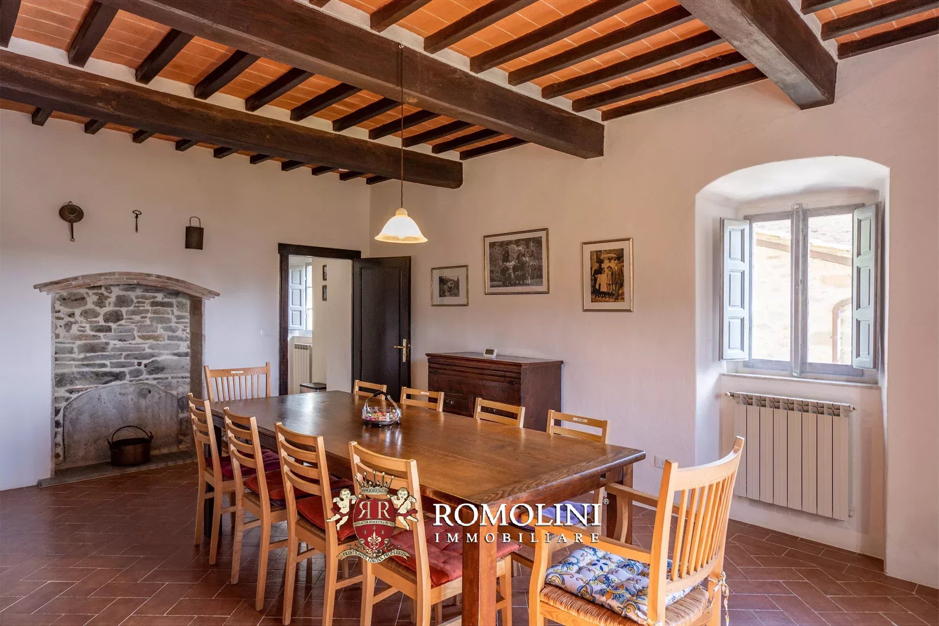 6 Bedroom Villa/Townhouse's Image 47