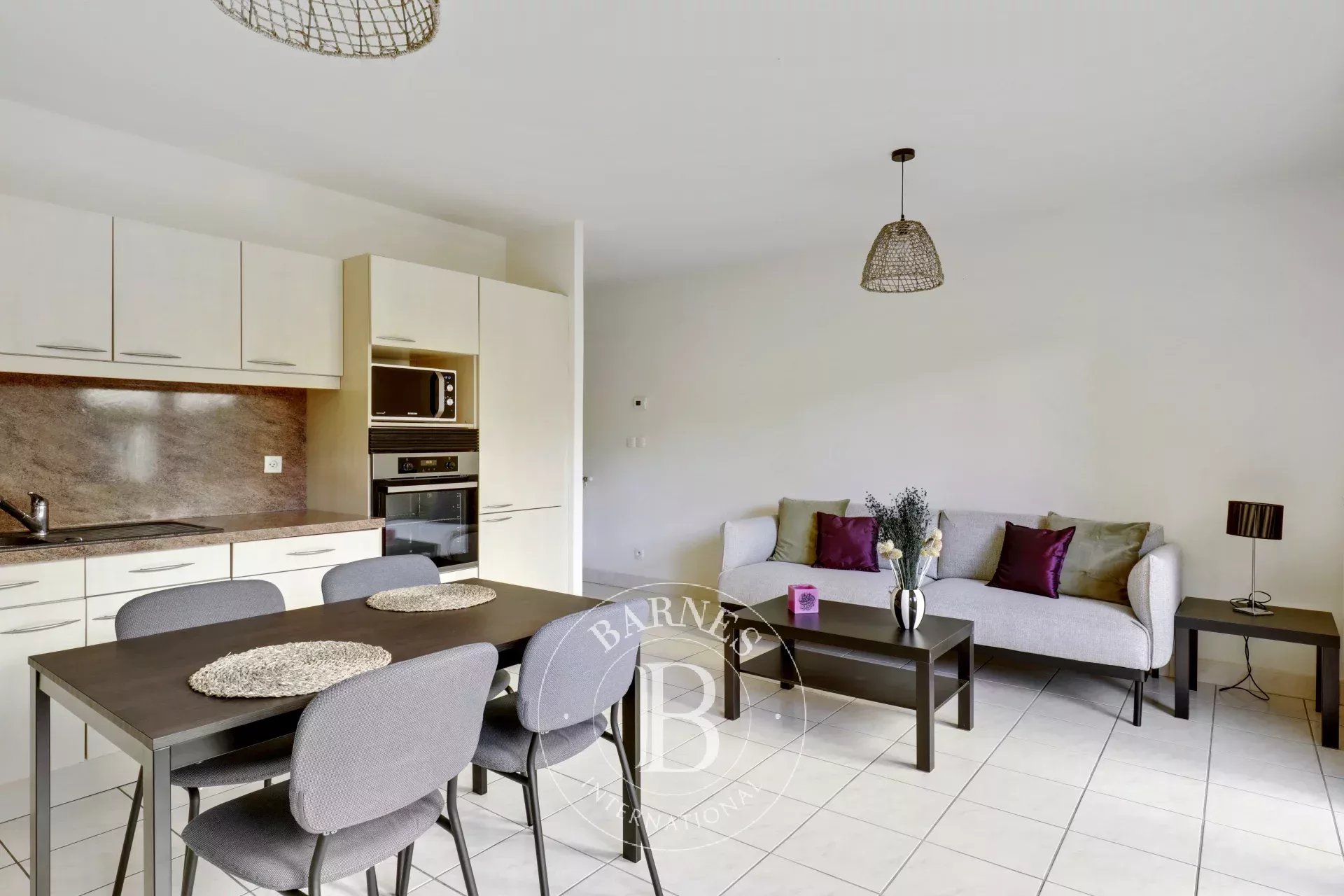 Daire Collonges-au-Mont-d'Or