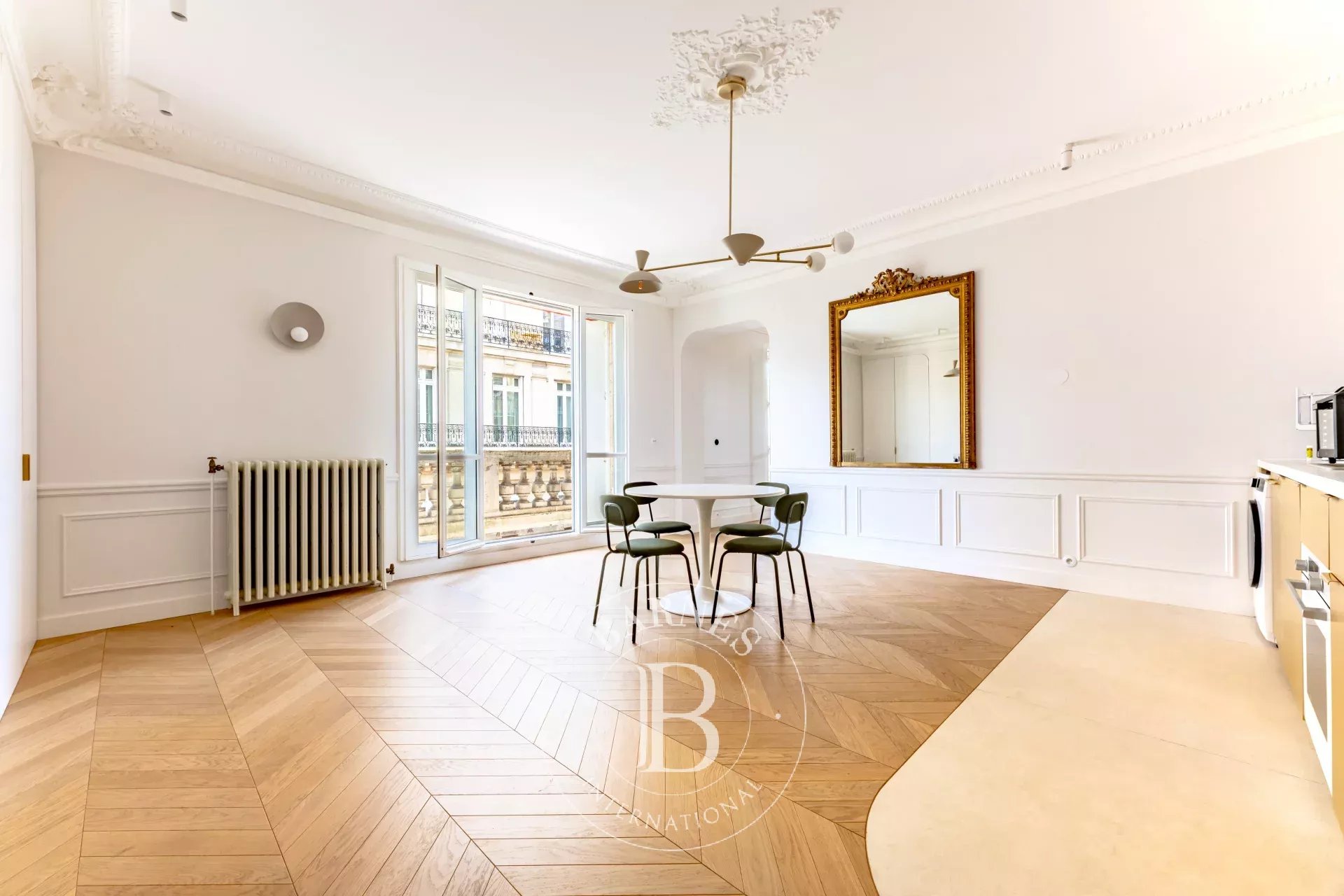 Paris  - Apartment 3 Bedrooms - picture 4