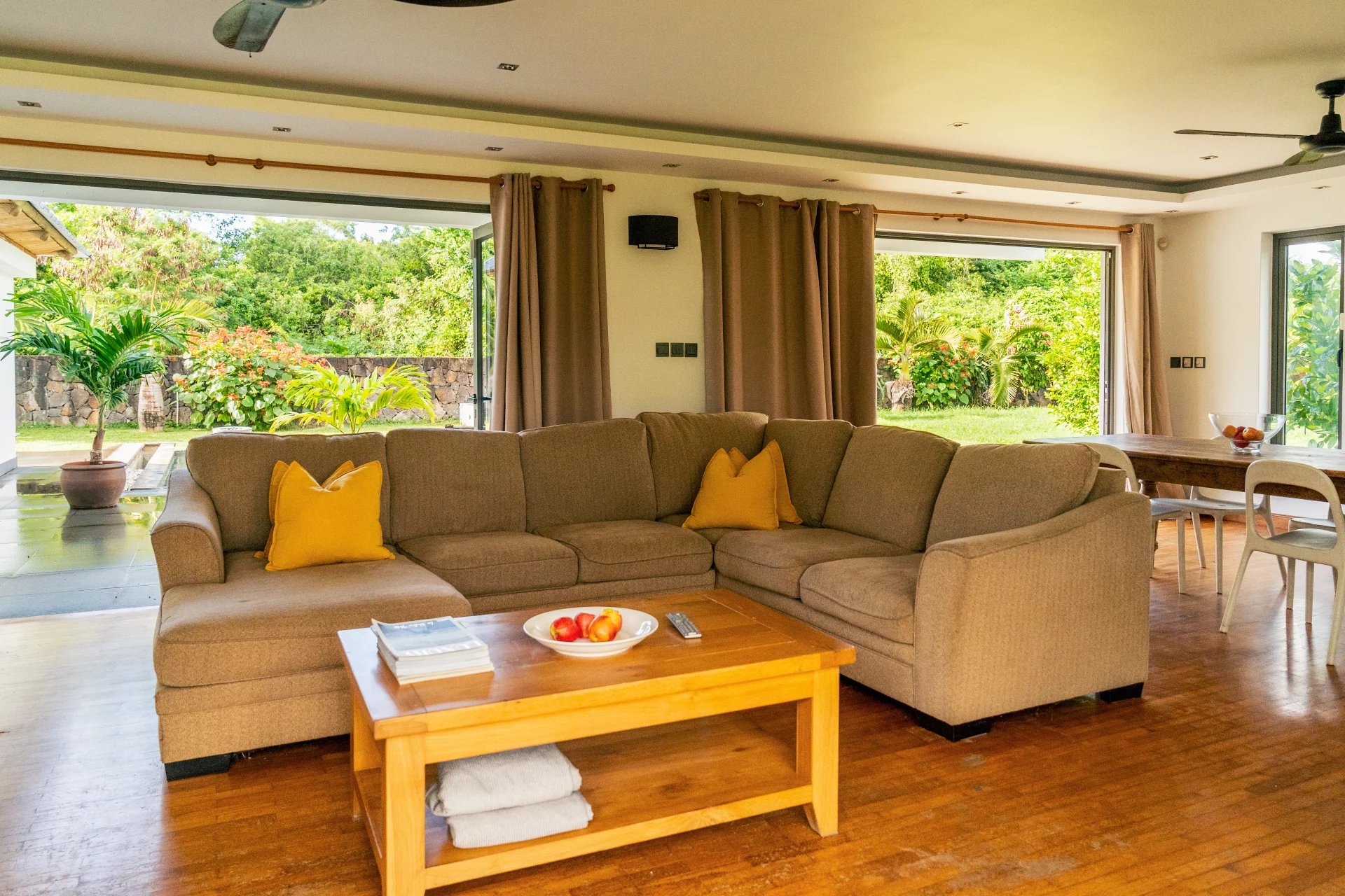 Ev Poste de Flacq - picture 4