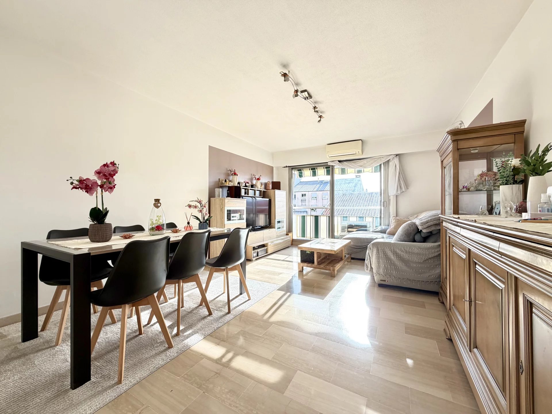 RIQUIER - 3 PIECES - ETAGE ELEVE