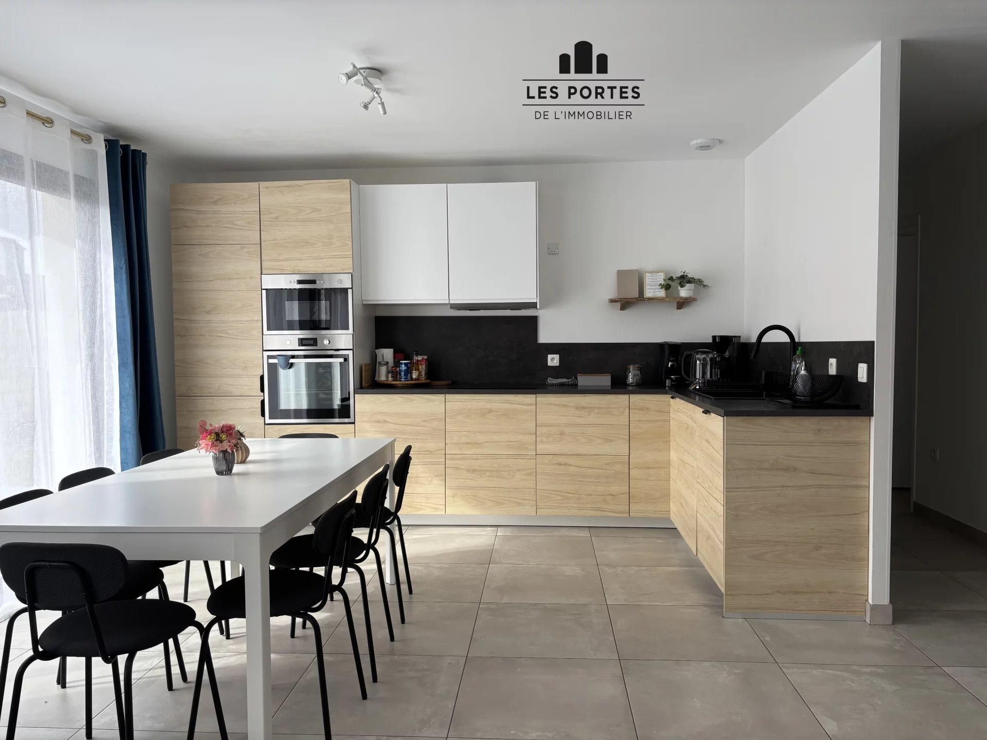 Agence immobilière de 