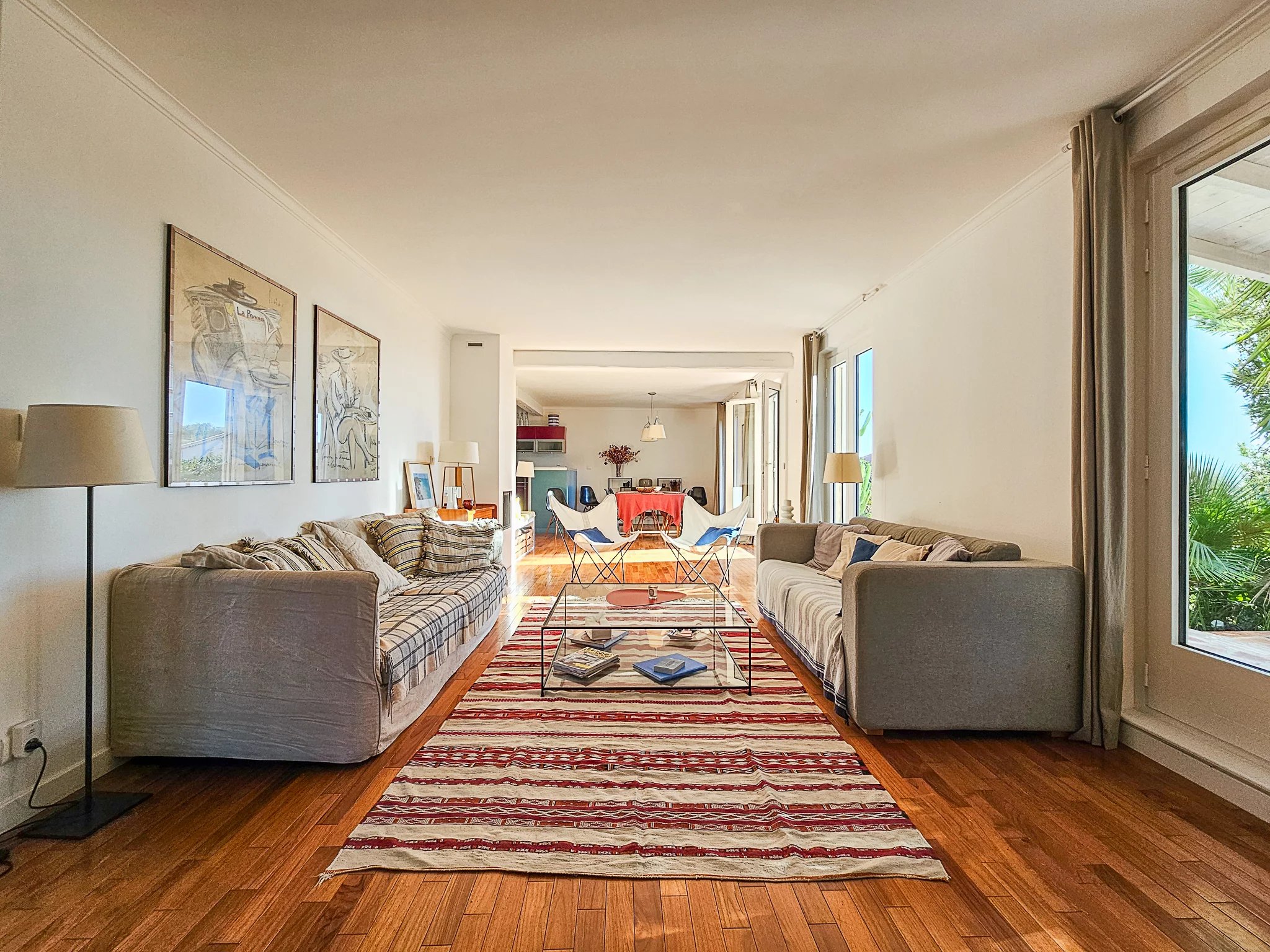 Belle propriété plein sud avec piscine et jardin arboré à Saint-Raphaël