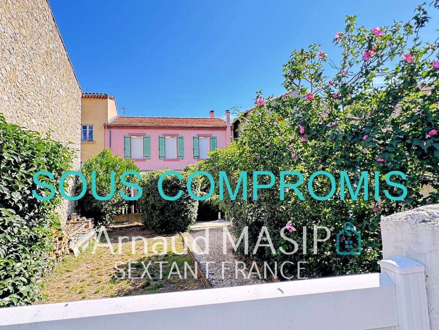 MAISON 4 CH, GARAGE, TERRASSE, CUISINE ETE, JARDIN - PROCHE QUILLAN CENTRE