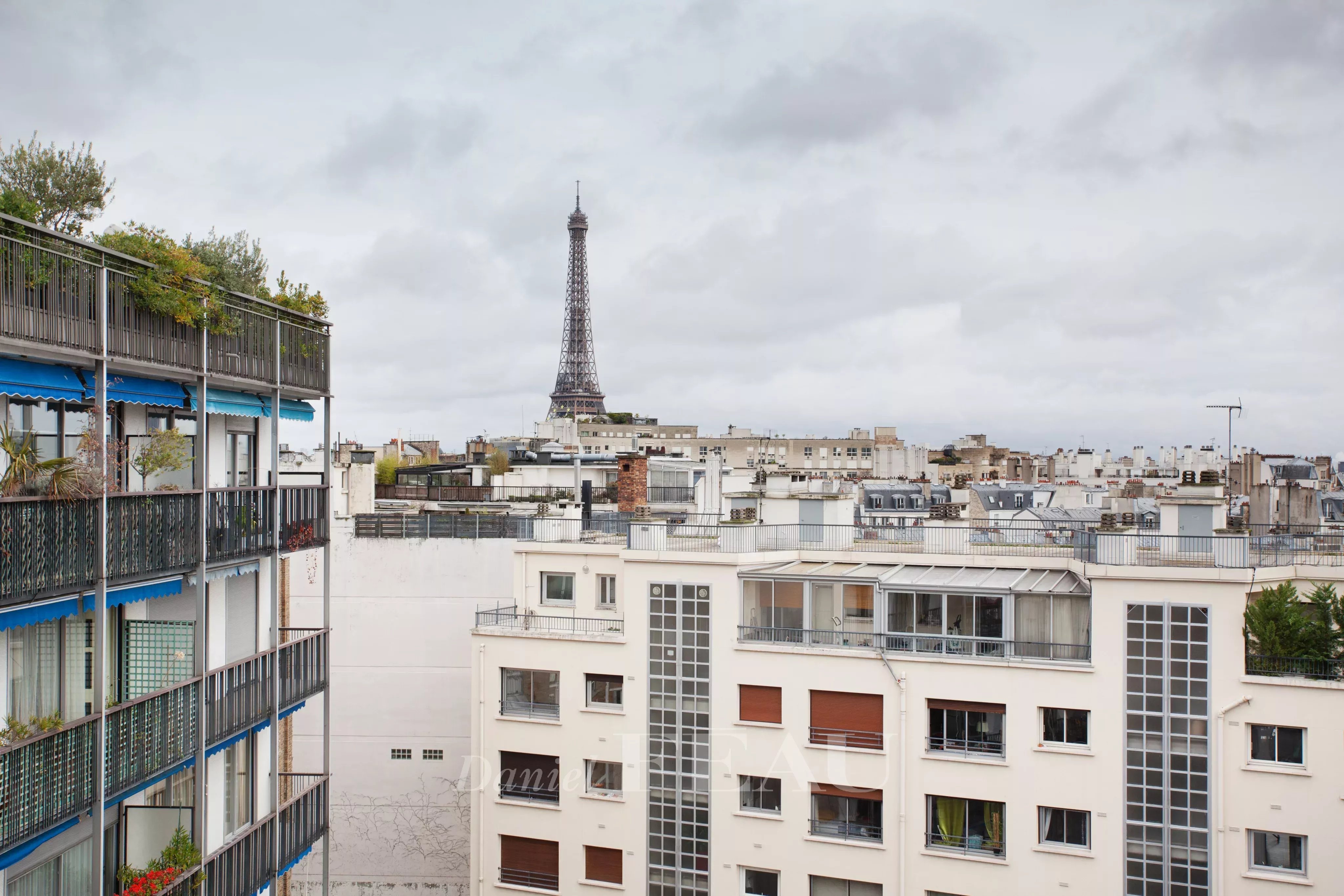 Rental Apartment Paris 16th