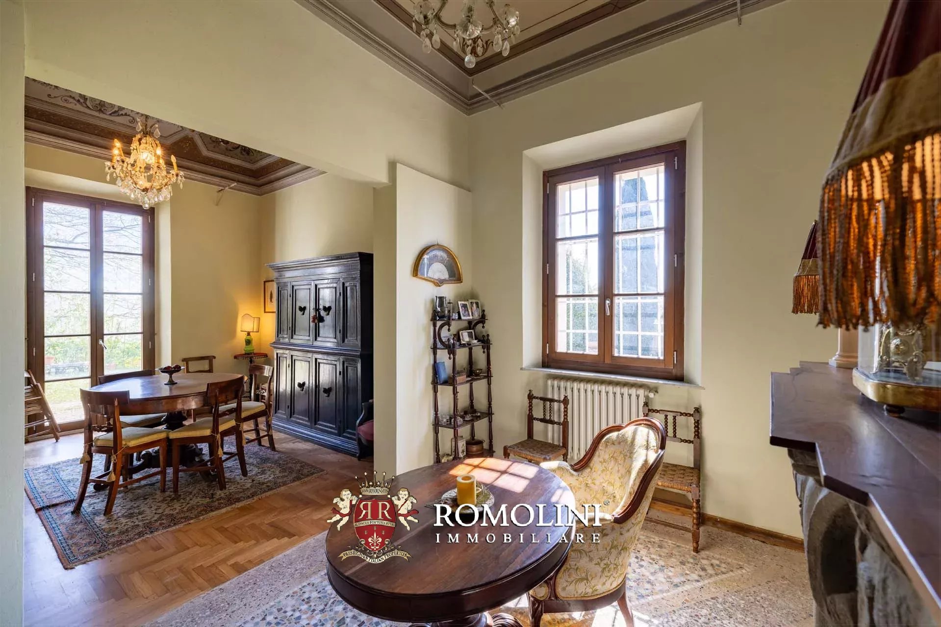 6 Bedroom Villa/Townhouse's Image 16