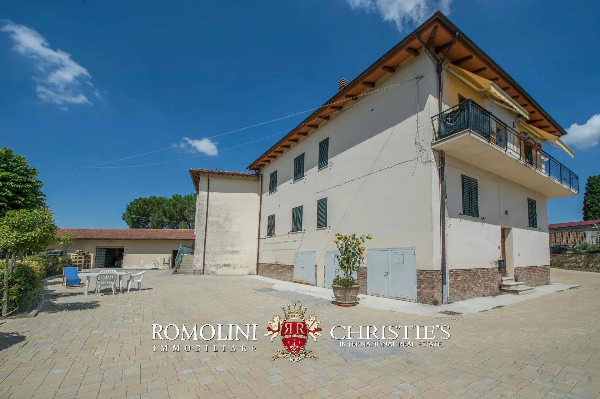 5 Bedroom Vineyard's Image 17