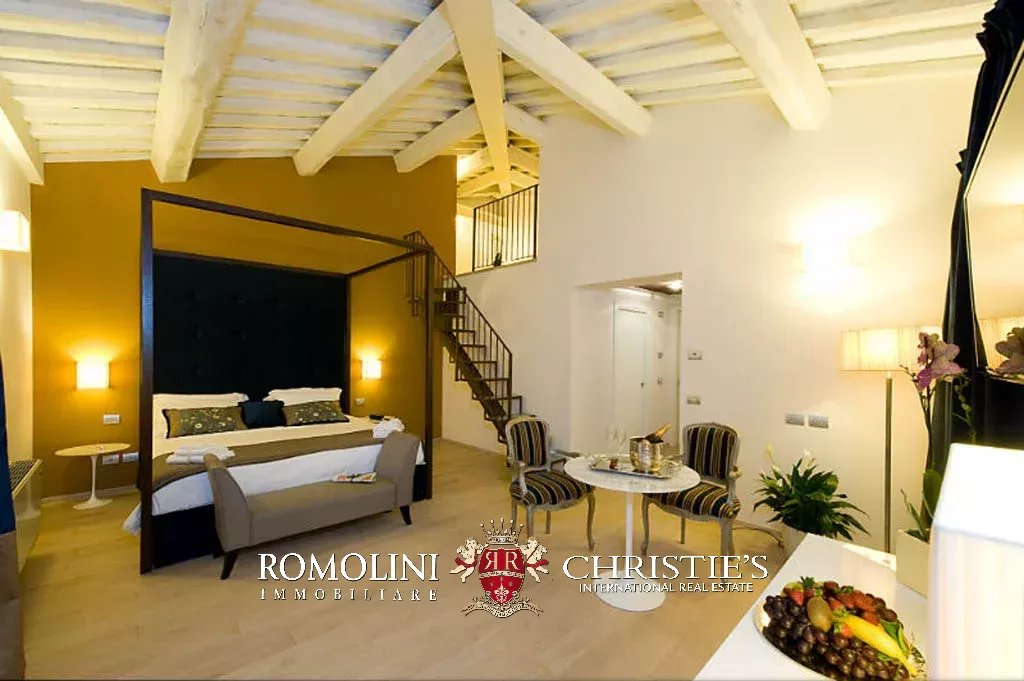 52 Bedroom Villa/Townhouse's Image 53