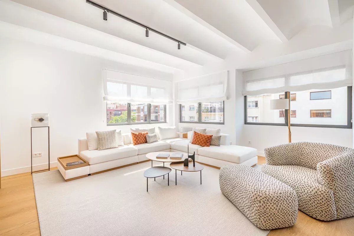 Appartement exclusif de 241 m² avec terrasse dans le quartier de Salamanca - picture 10 title=