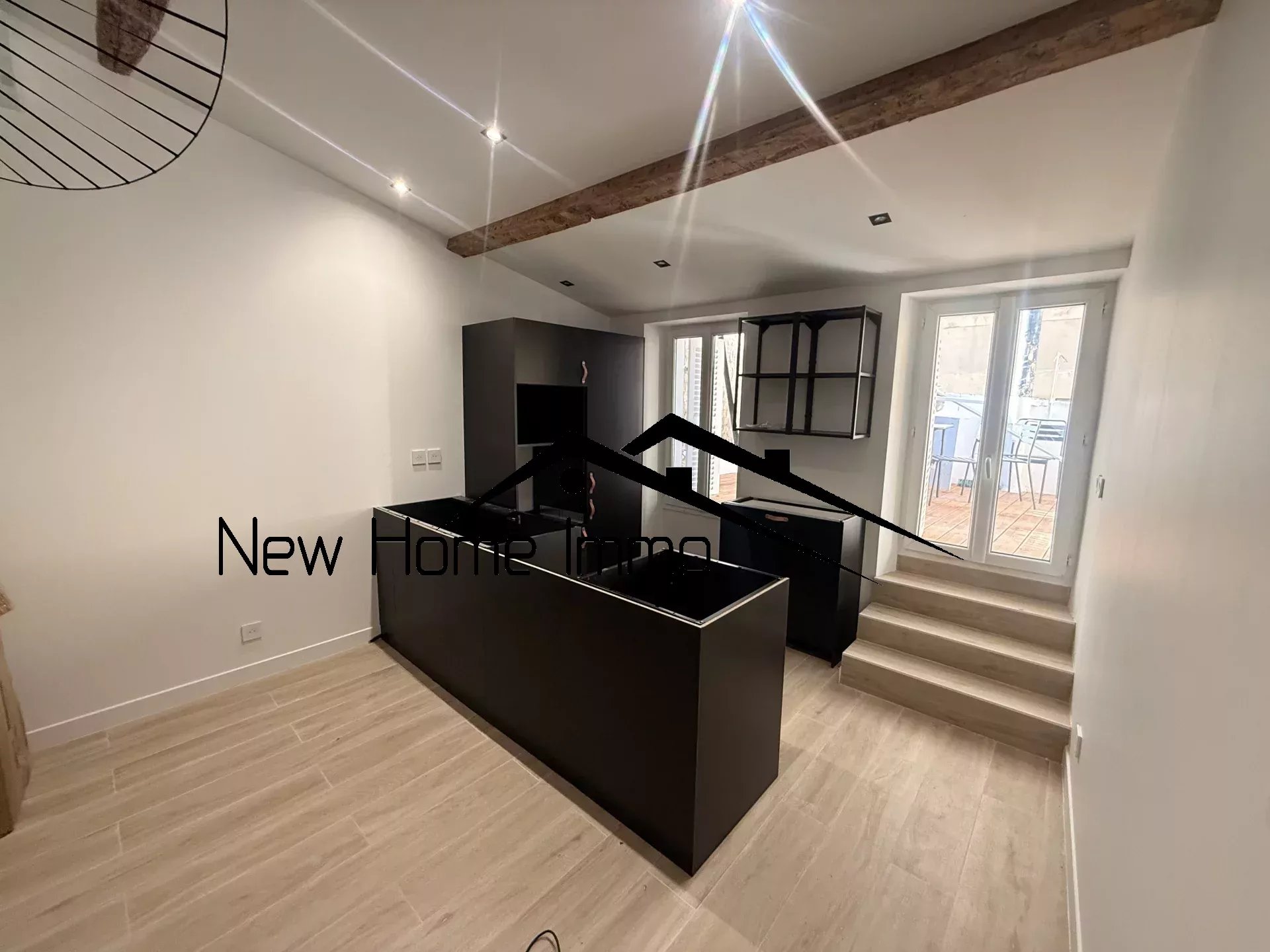 Agence immobilière de 