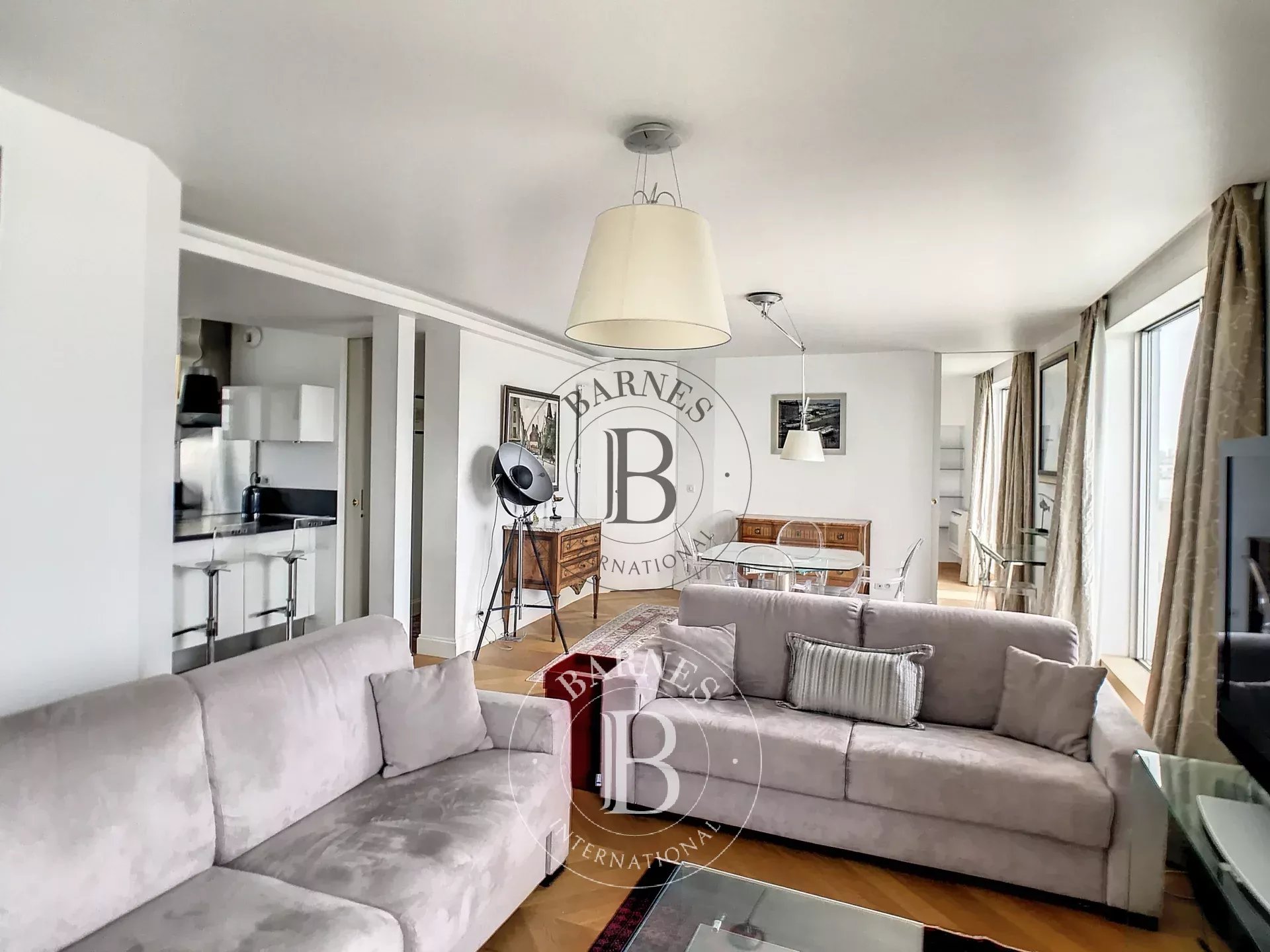 Daire Paris 8ème - picture 4