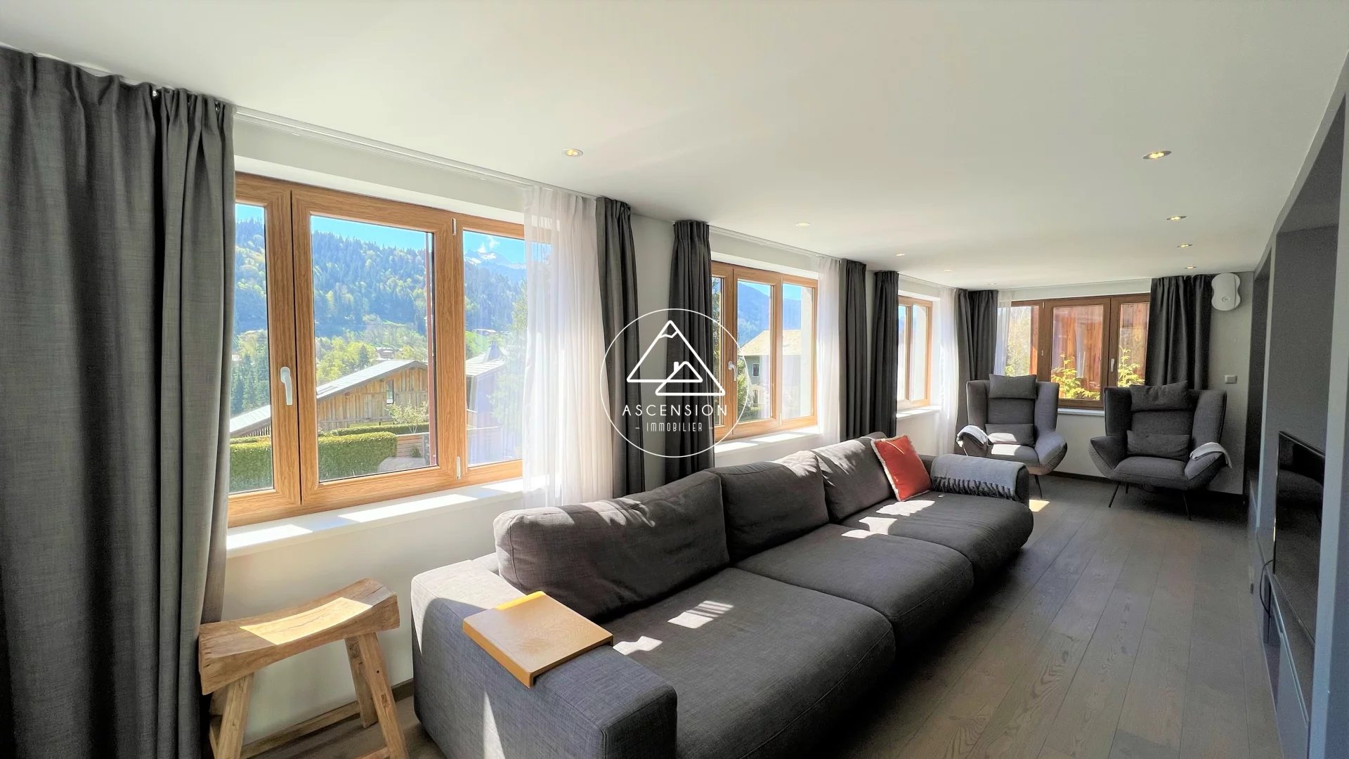 Agence immobilière de 