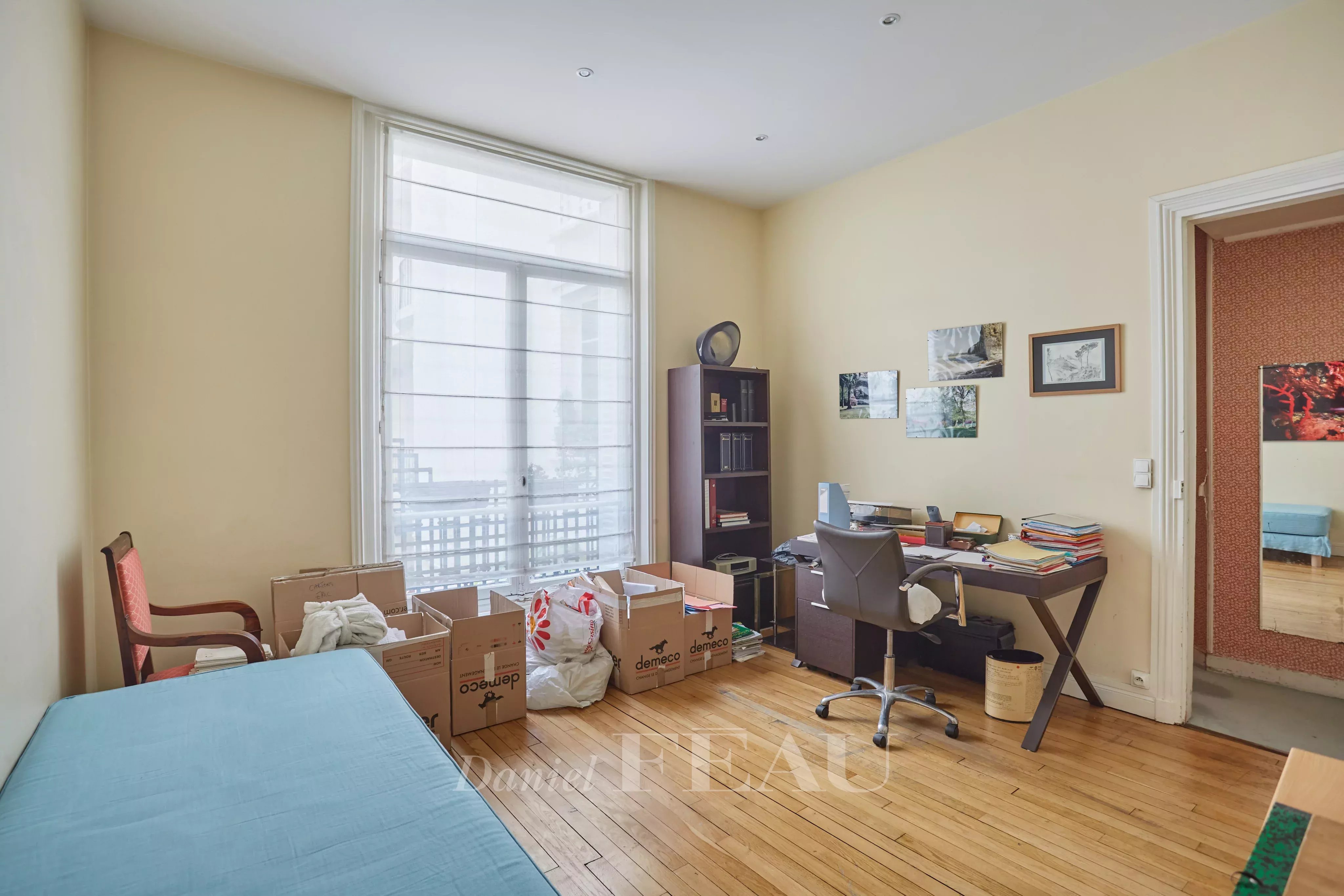 Sale Apartment Paris 16th