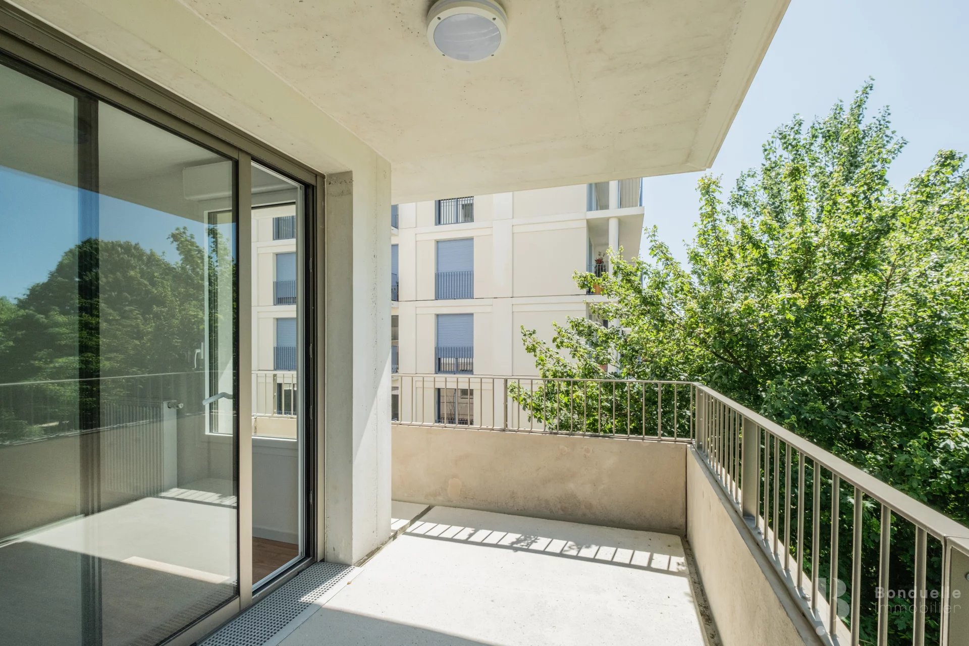 Rental Apartment Bordeaux Saint-Jean