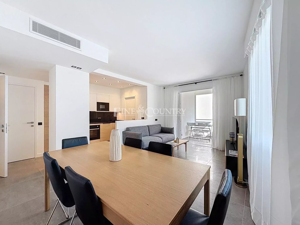 Apartment for sale in Cannes — APPARTEMENT FOR SALE CANNES WALKING DISTANCE TO CROISETTE