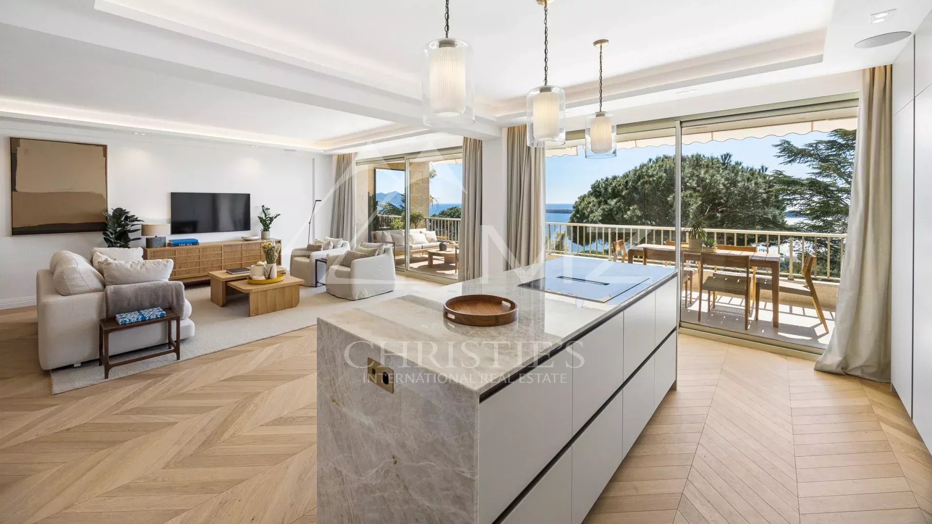 2 Bedroom Apartment/Flat's Image 8
