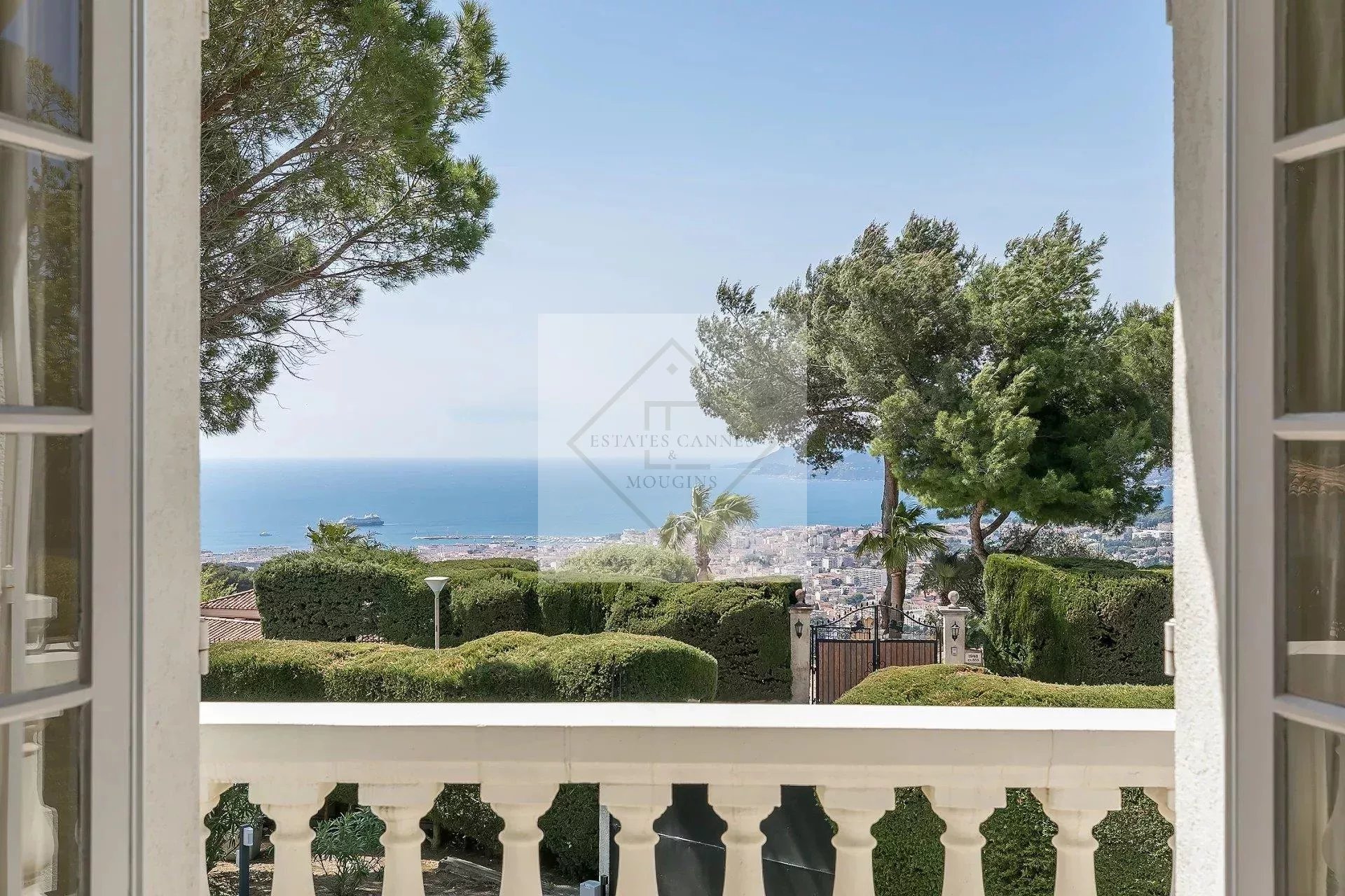 Magnifique vue mer sur la baie de Cannes — photo 7