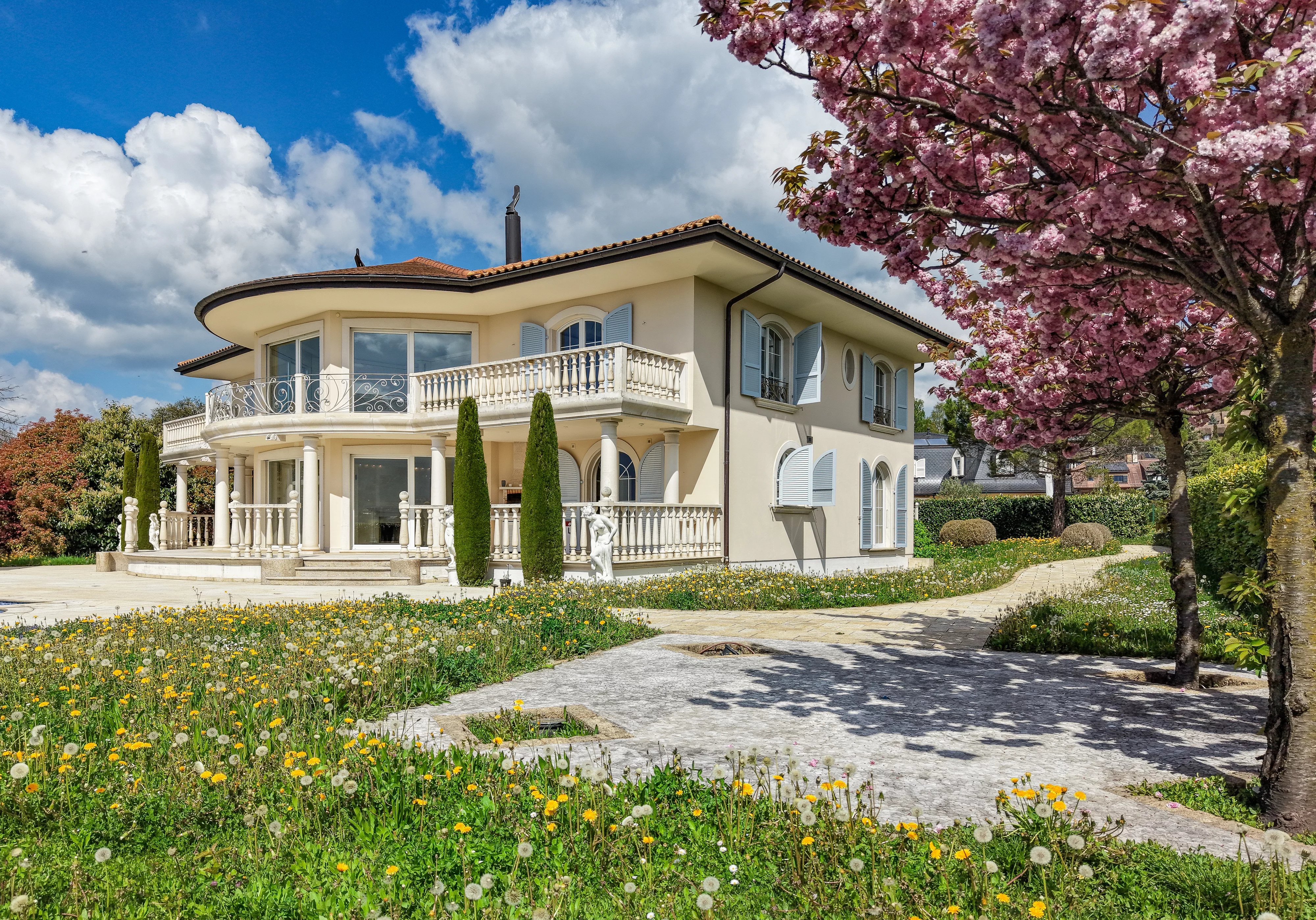 Somptueuse propriété avec vue panoramique sur le lac à Blonay