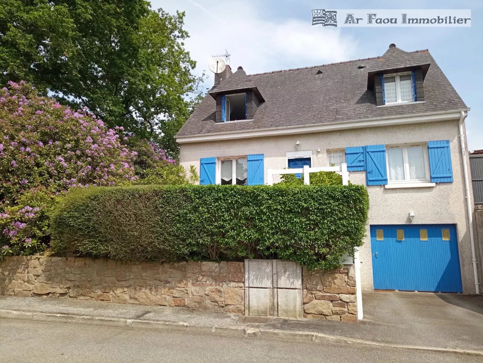 Agence immobilière de 