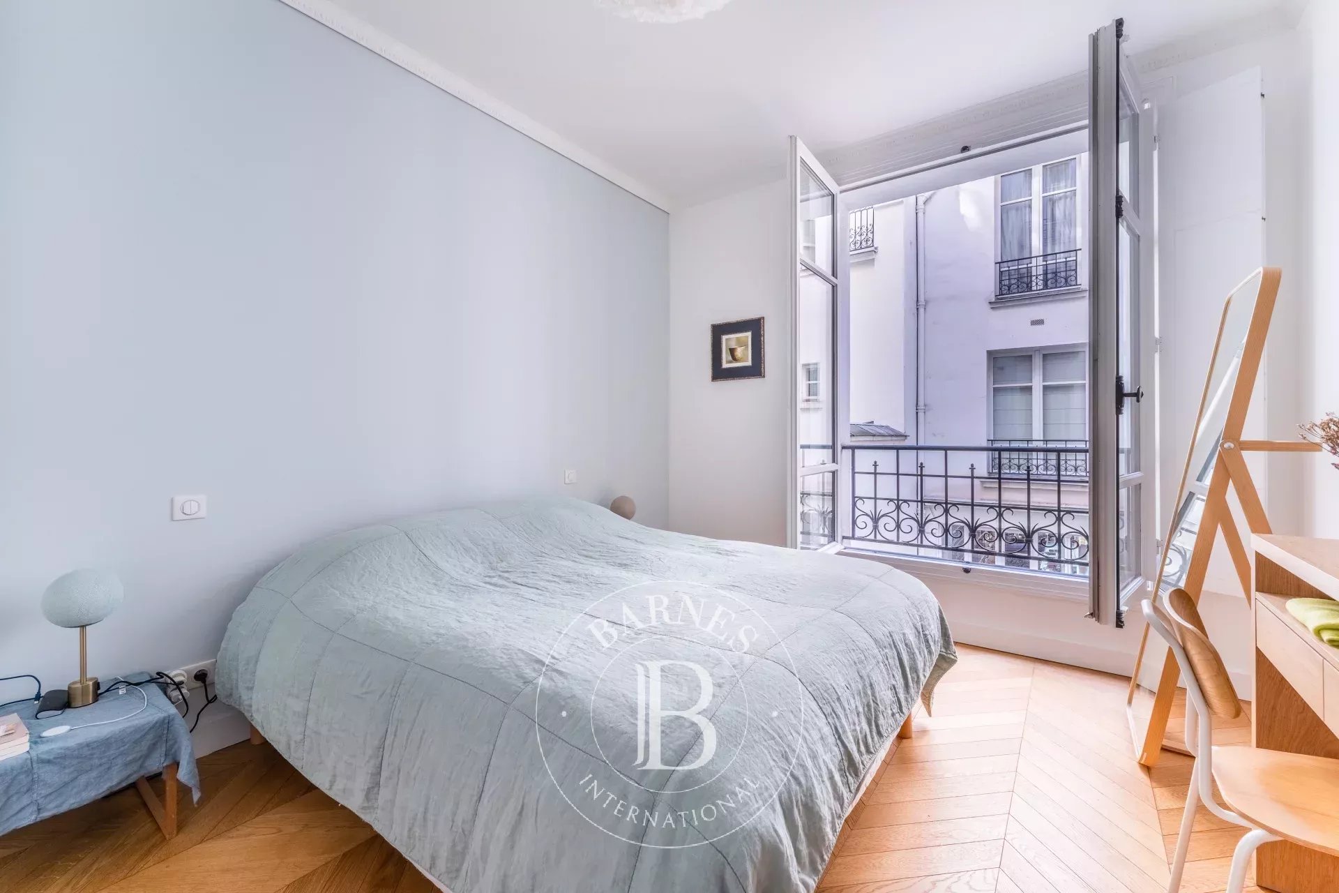 Daire Paris 3ème - picture 19