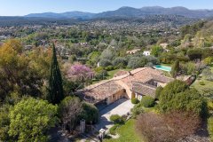 Saint-Paul de Vence – Charming single-storey villa — photo 2 of 7