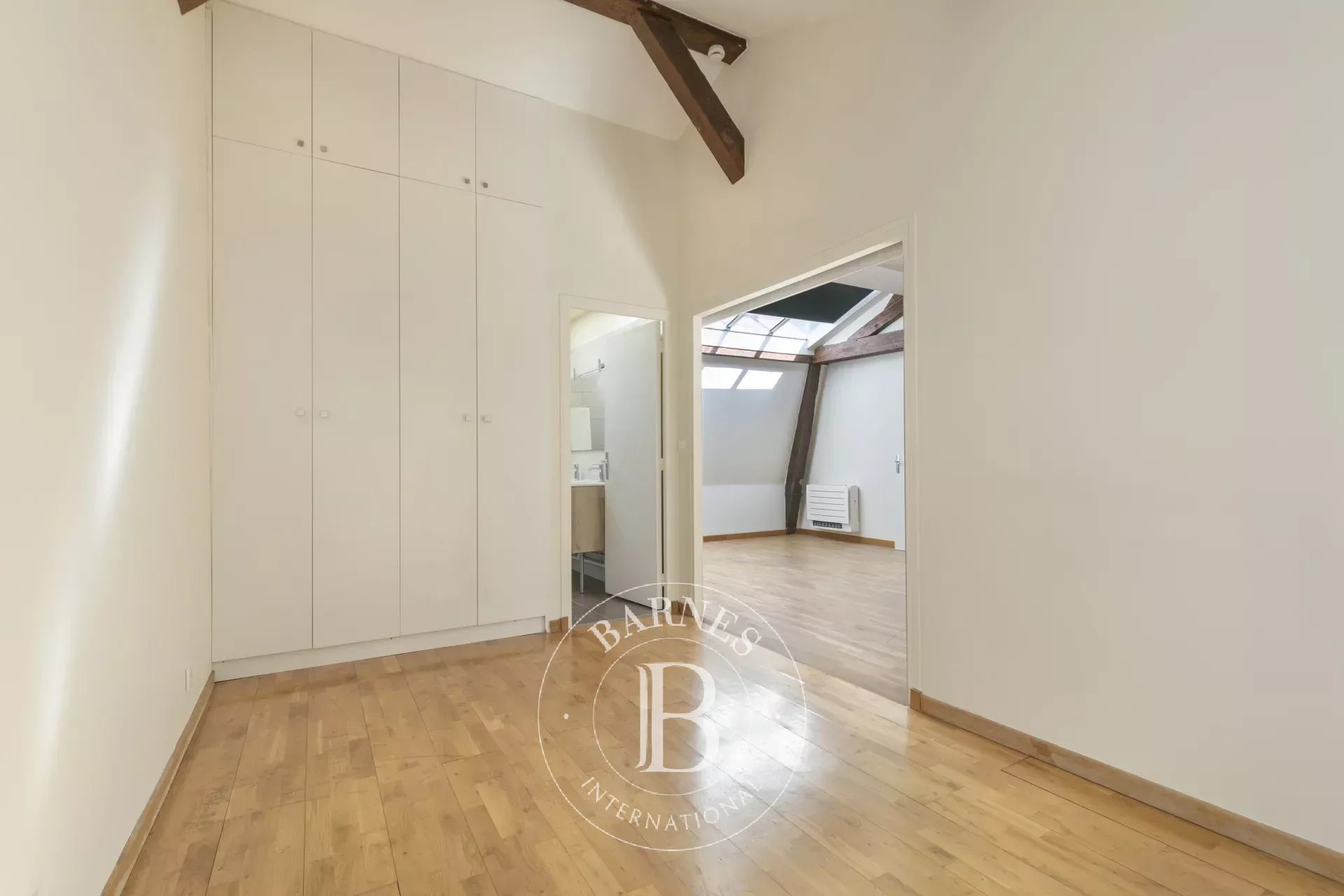 Paris  - House 4 Bedrooms - picture 17