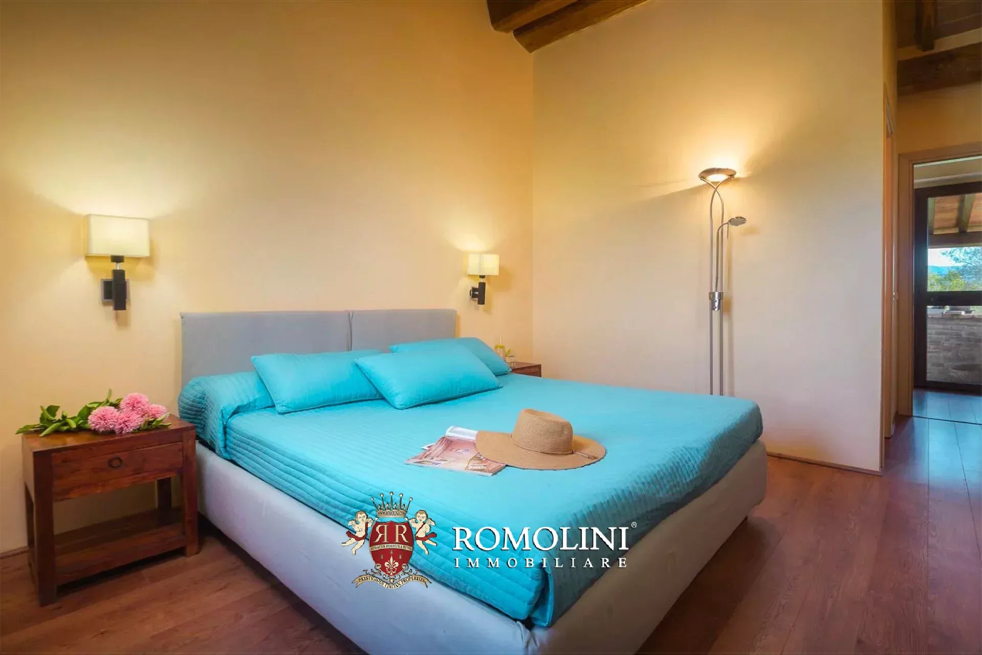 9 Bedroom Villa/Townhouse's Image 20