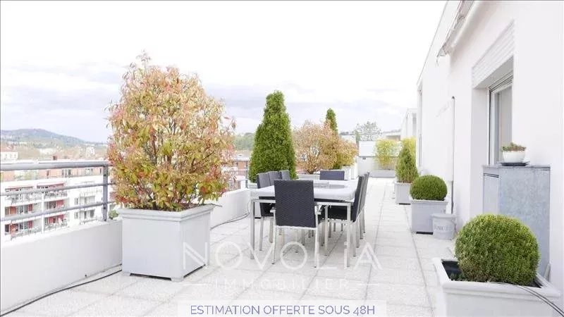 Achat Appartement Surface de 101.73 m/ Total carrez : 101.73 m, 5 pices, Lyon 9me (69009)