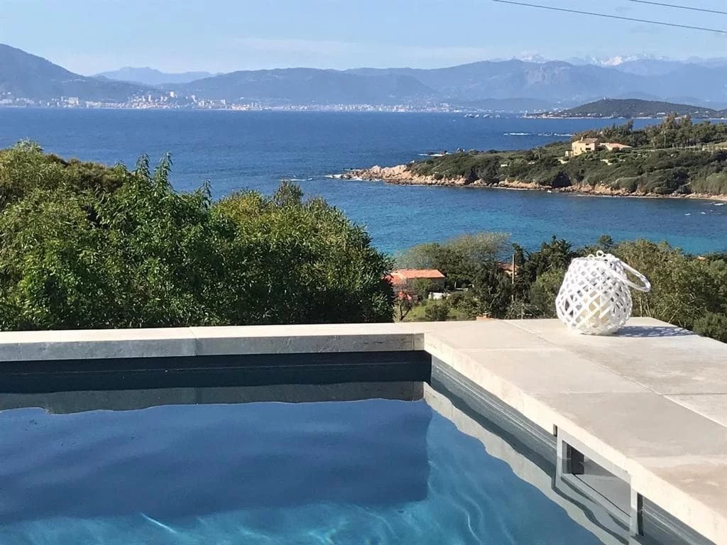 Villa MARINA- 5 Chambres, piscine, vue mer