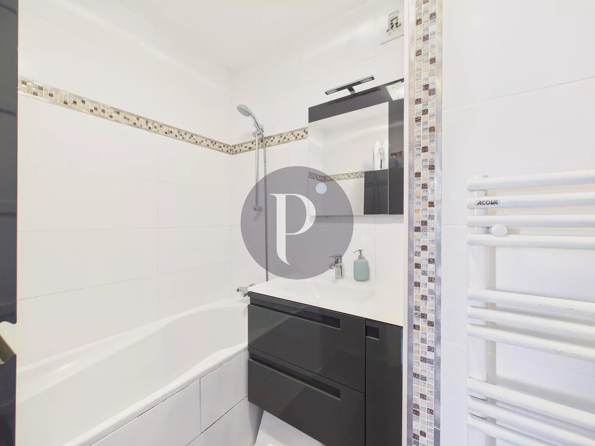 vente-duplex-6-pieces-verrieres-le-buisson-86759337