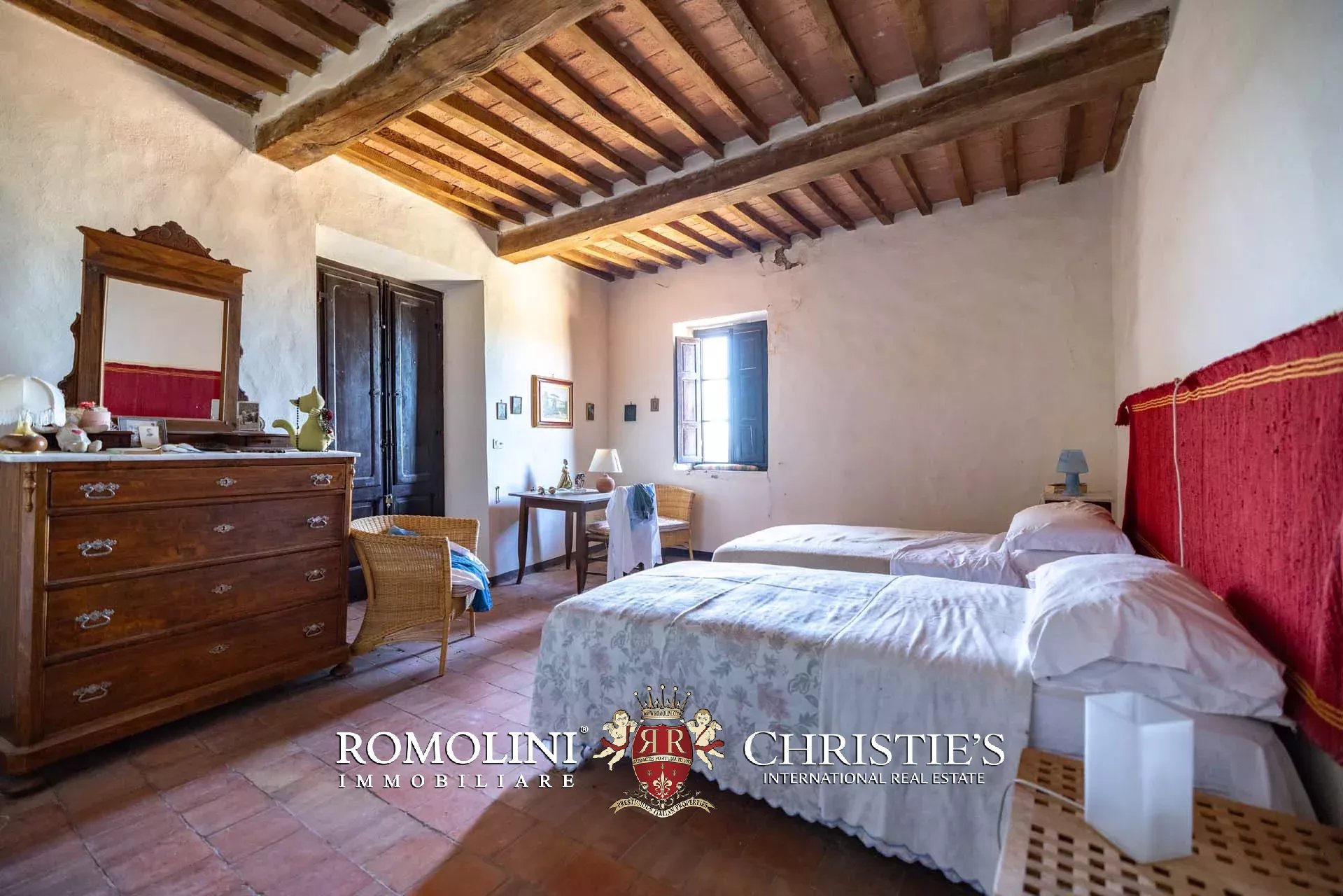 37 Bedroom Chateau's Image 55