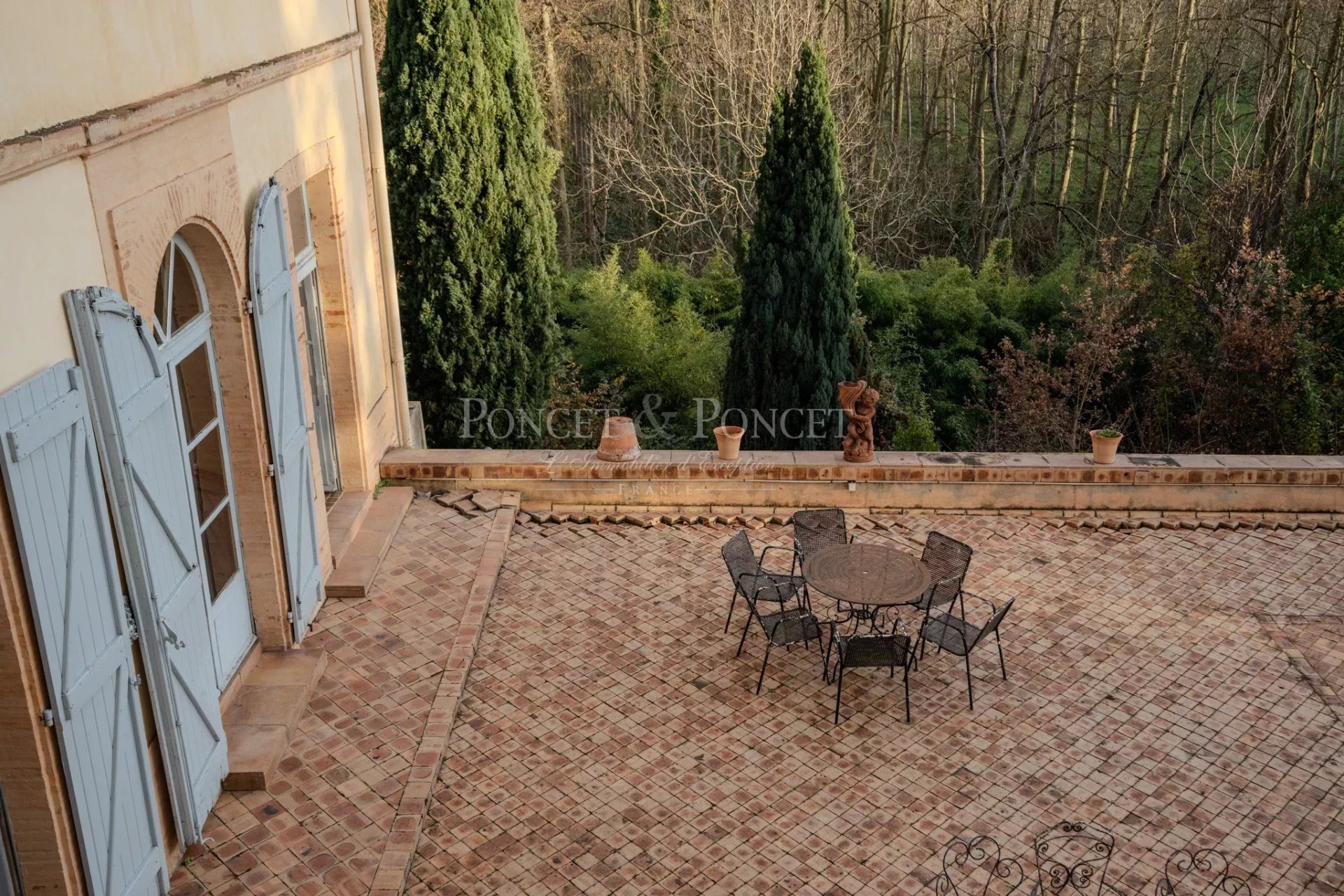 11 Bedroom Chateau's Image 20