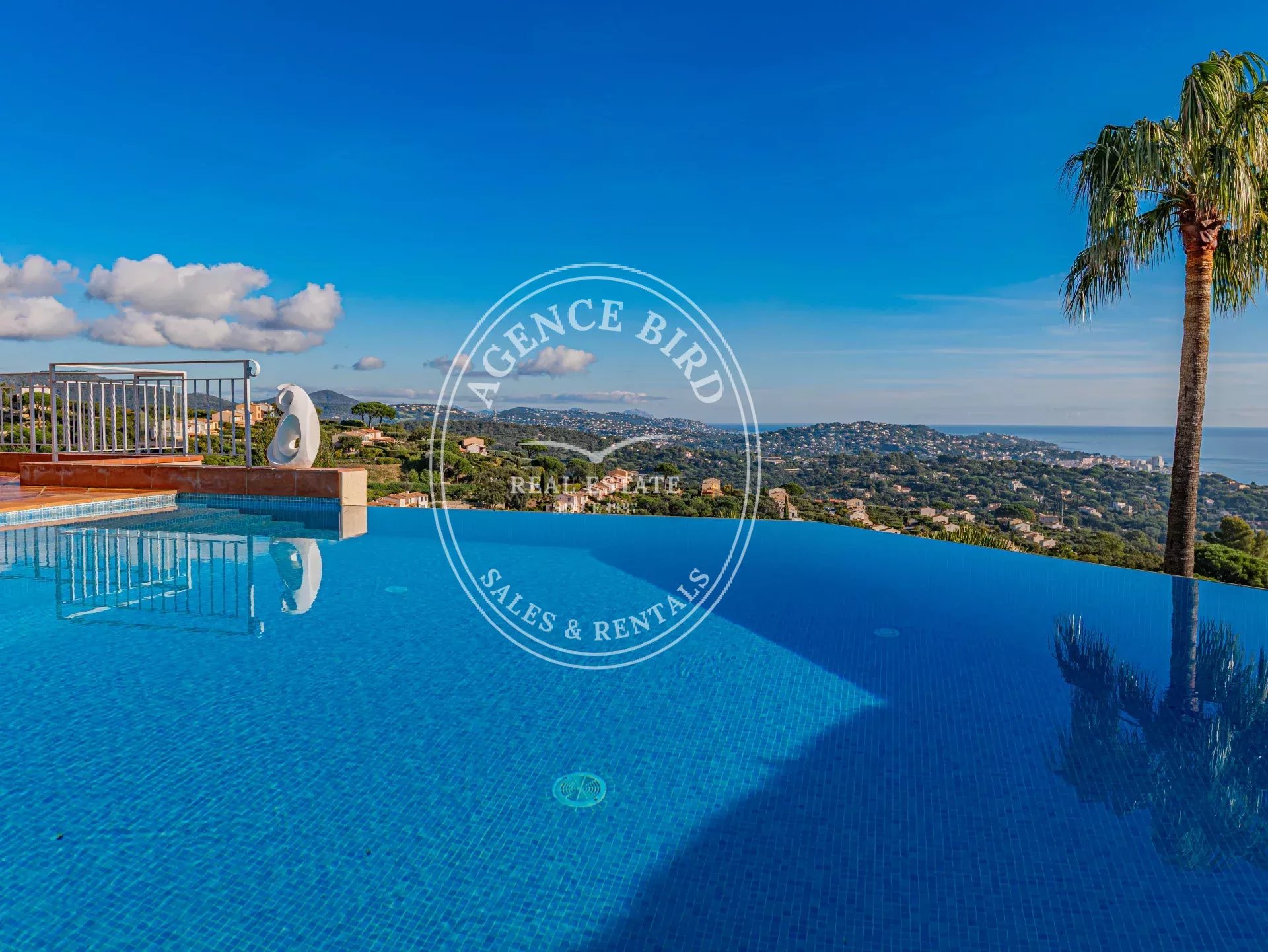 VILLA WITH PANORAMIC SEA VIEW