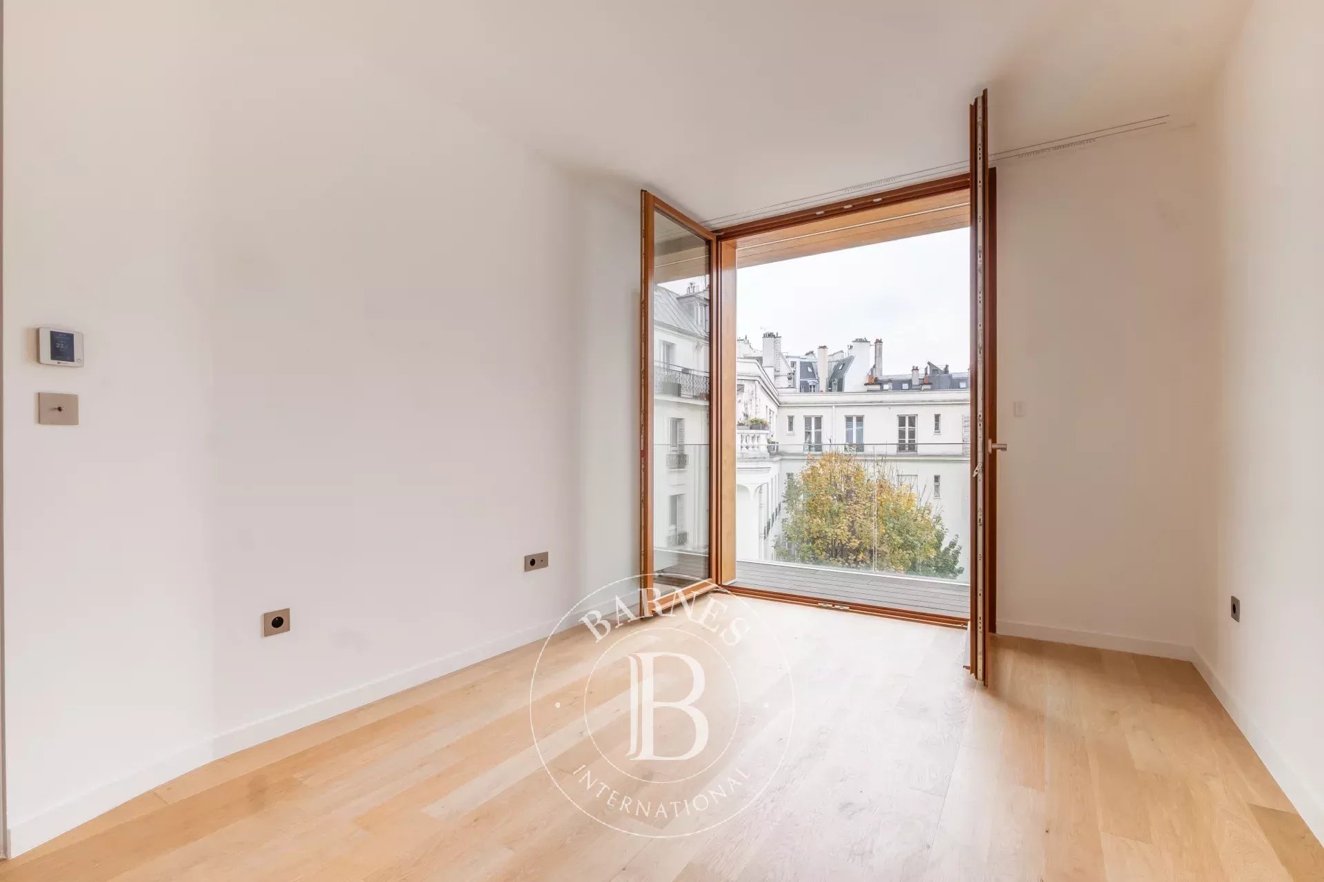 Daire Paris 6ème - picture 6