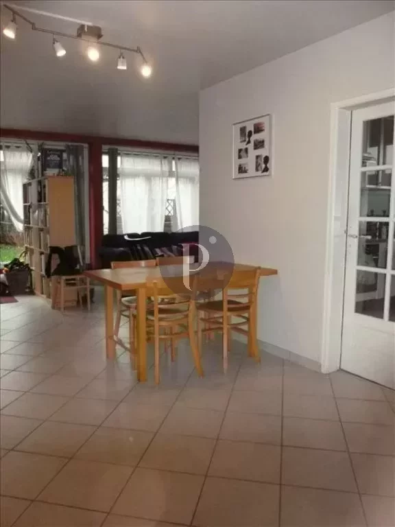 vente-appartement-4-pieces-le-plessis-robinson-83871626